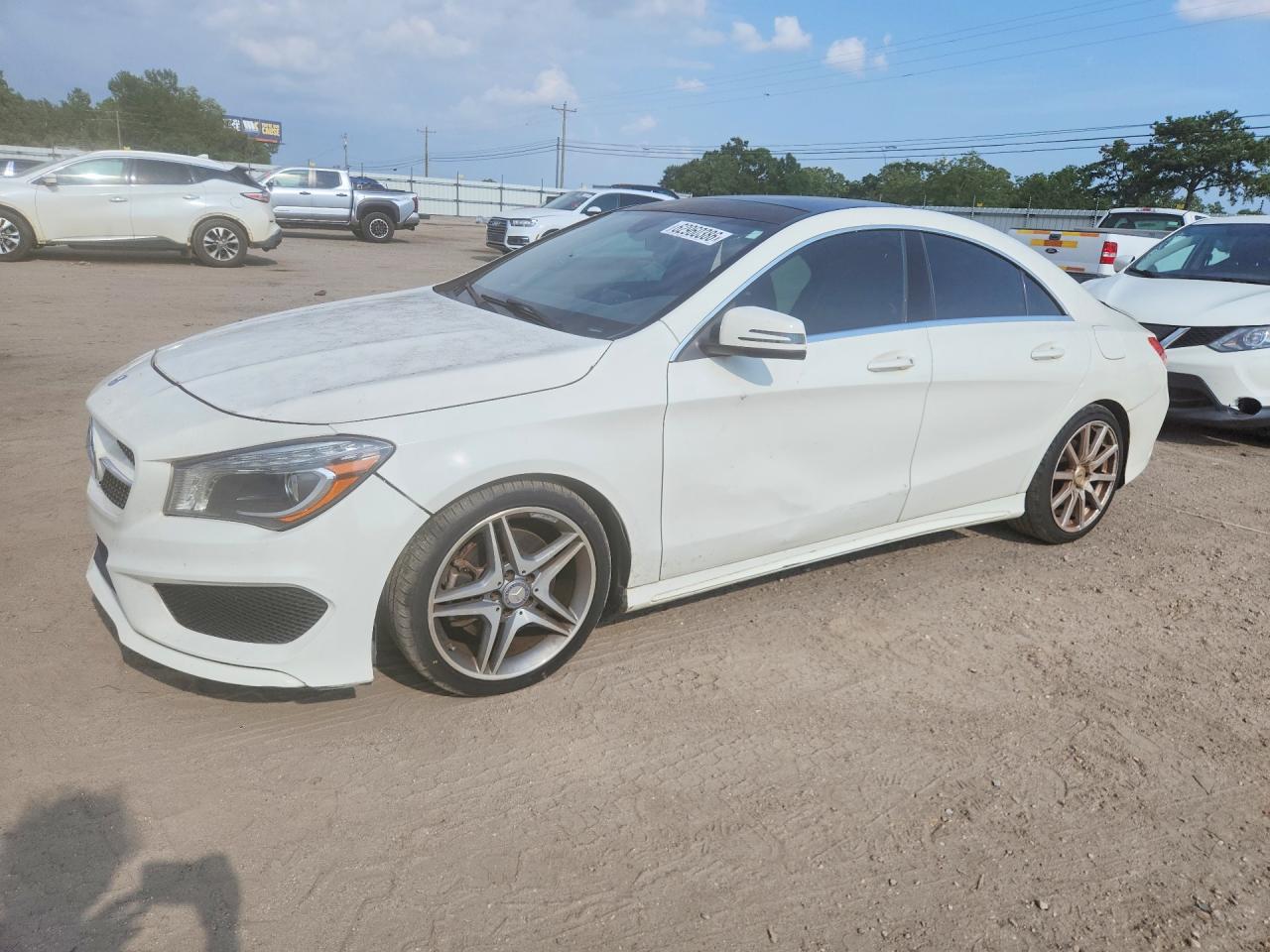 2014 Mercedes-benz Cla 250 White vin: WDDSJ4EB6EN052465