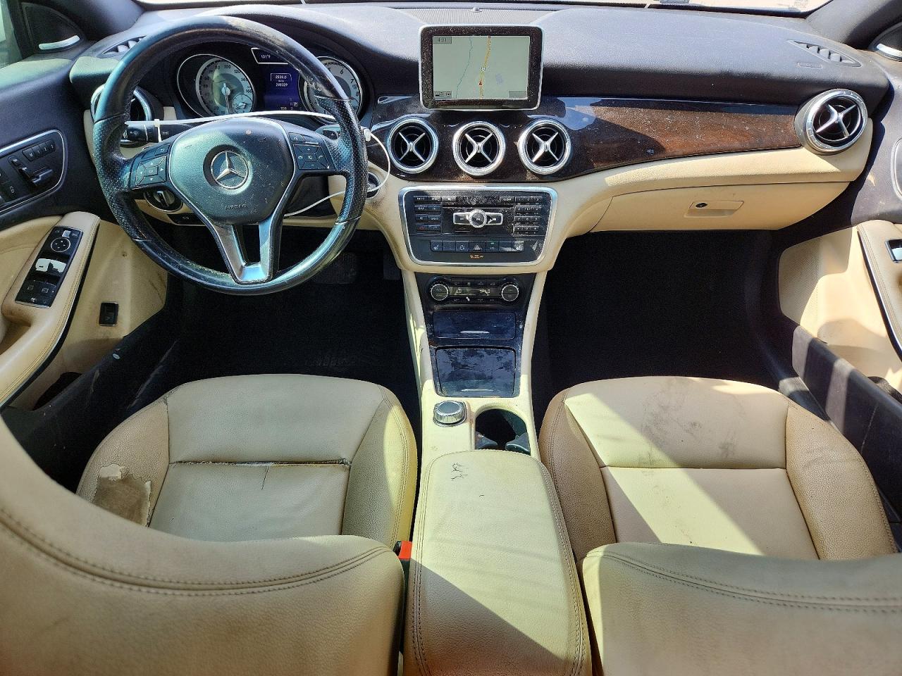 2014 Mercedes-benz Cla 250 White vin: WDDSJ4EB6EN052465