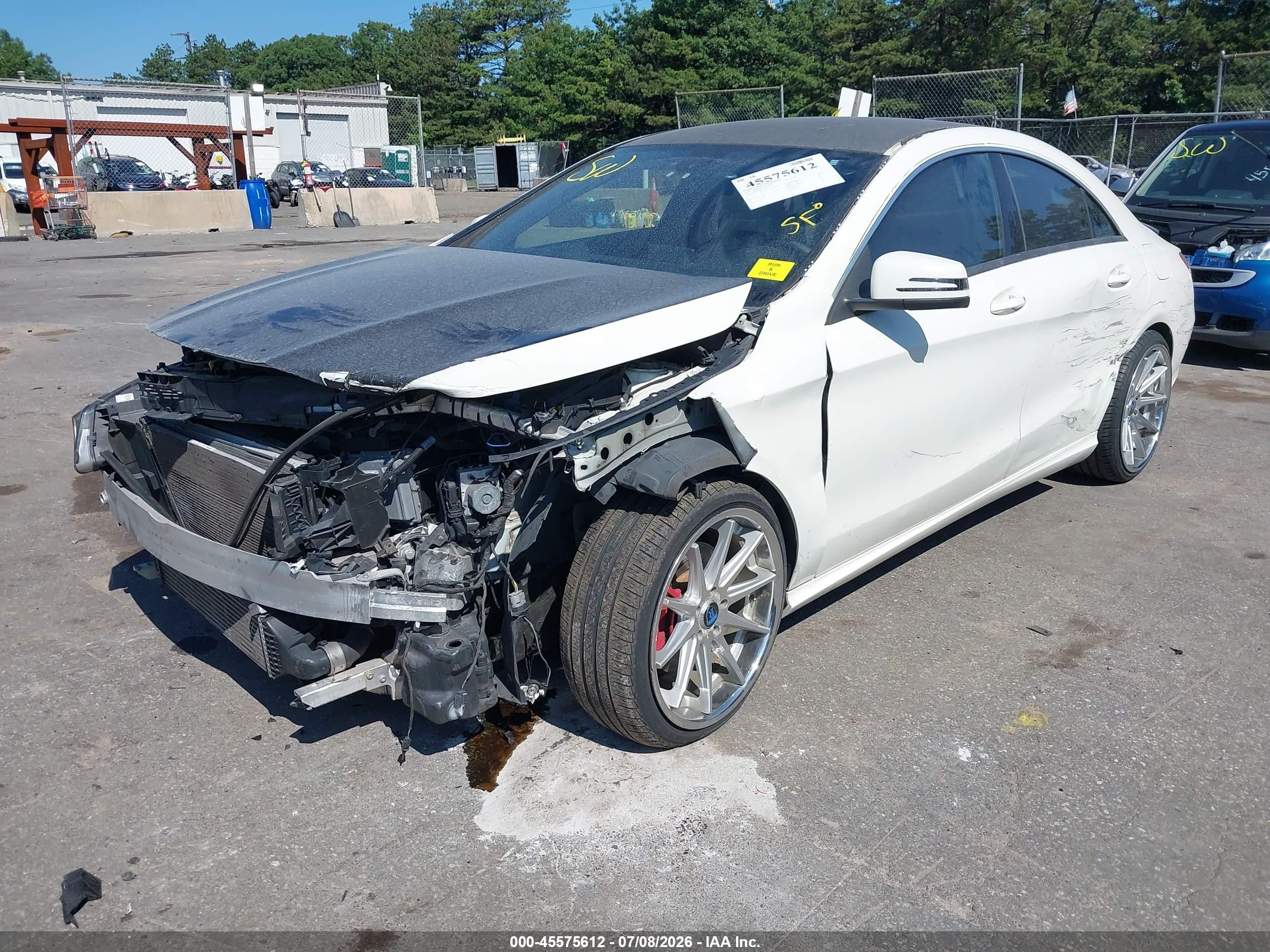 2014 Mercedes-benz Cla 250   White vin: WDDSJ4EB6EN052627