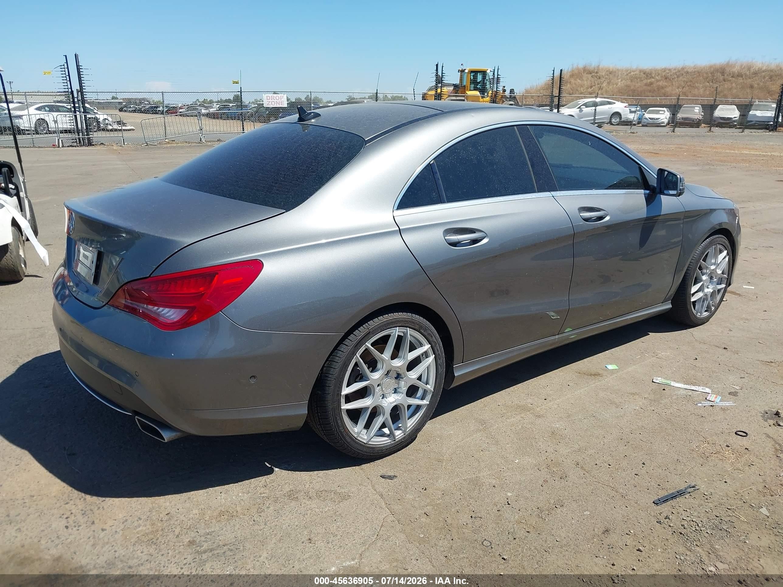 2014 Mercedes-benz Cla 250   Gray vin: WDDSJ4EB6EN057388