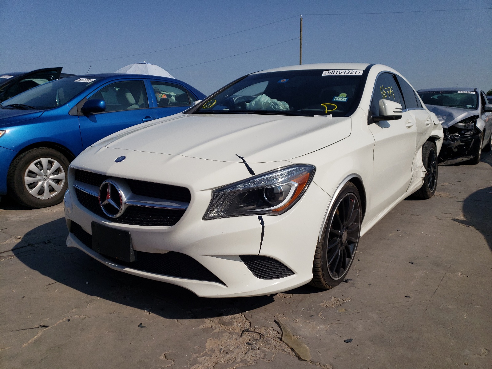 2014 Mercedes-benz Cla 250 White vin: WDDSJ4EB6EN150542