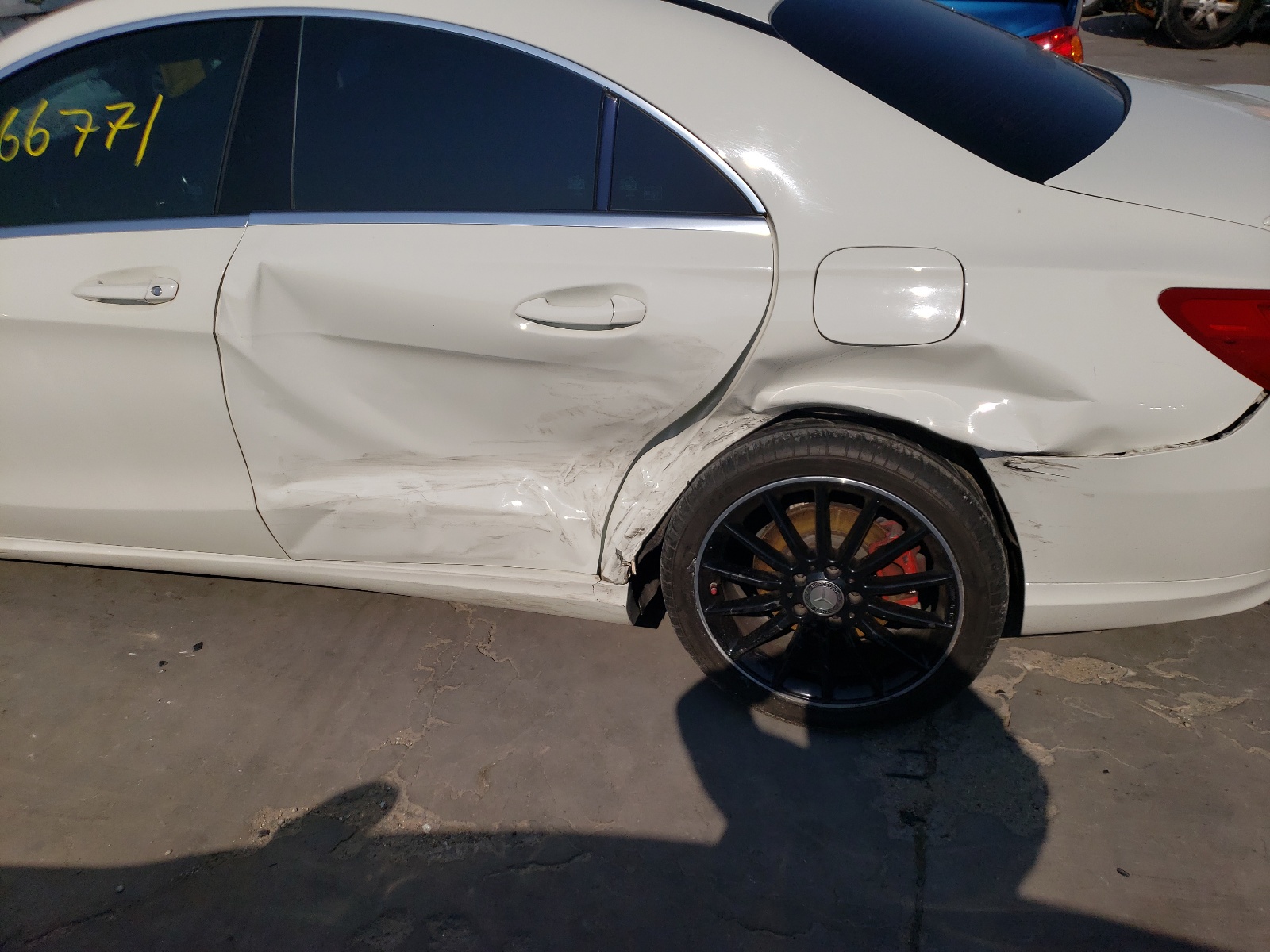 2014 Mercedes-benz Cla 250 White vin: WDDSJ4EB6EN150542