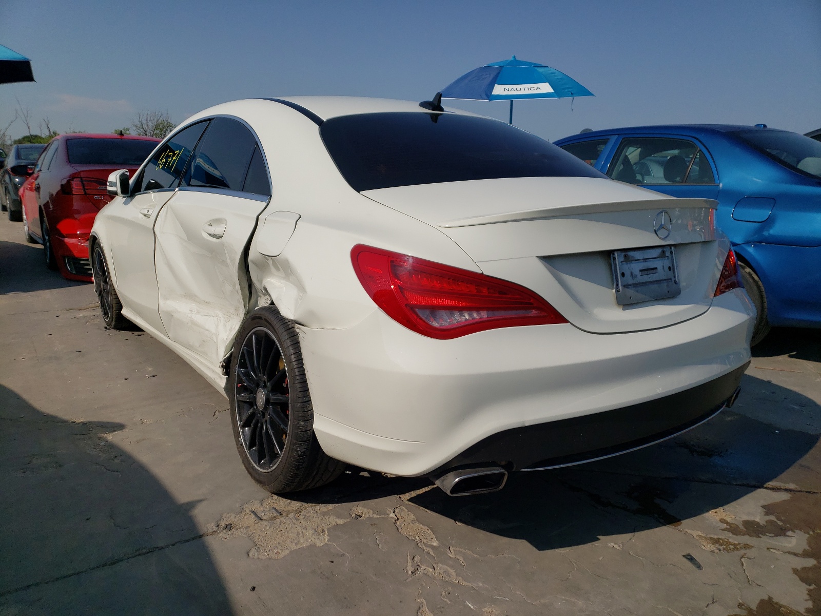 2014 Mercedes-benz Cla 250 White vin: WDDSJ4EB6EN150542