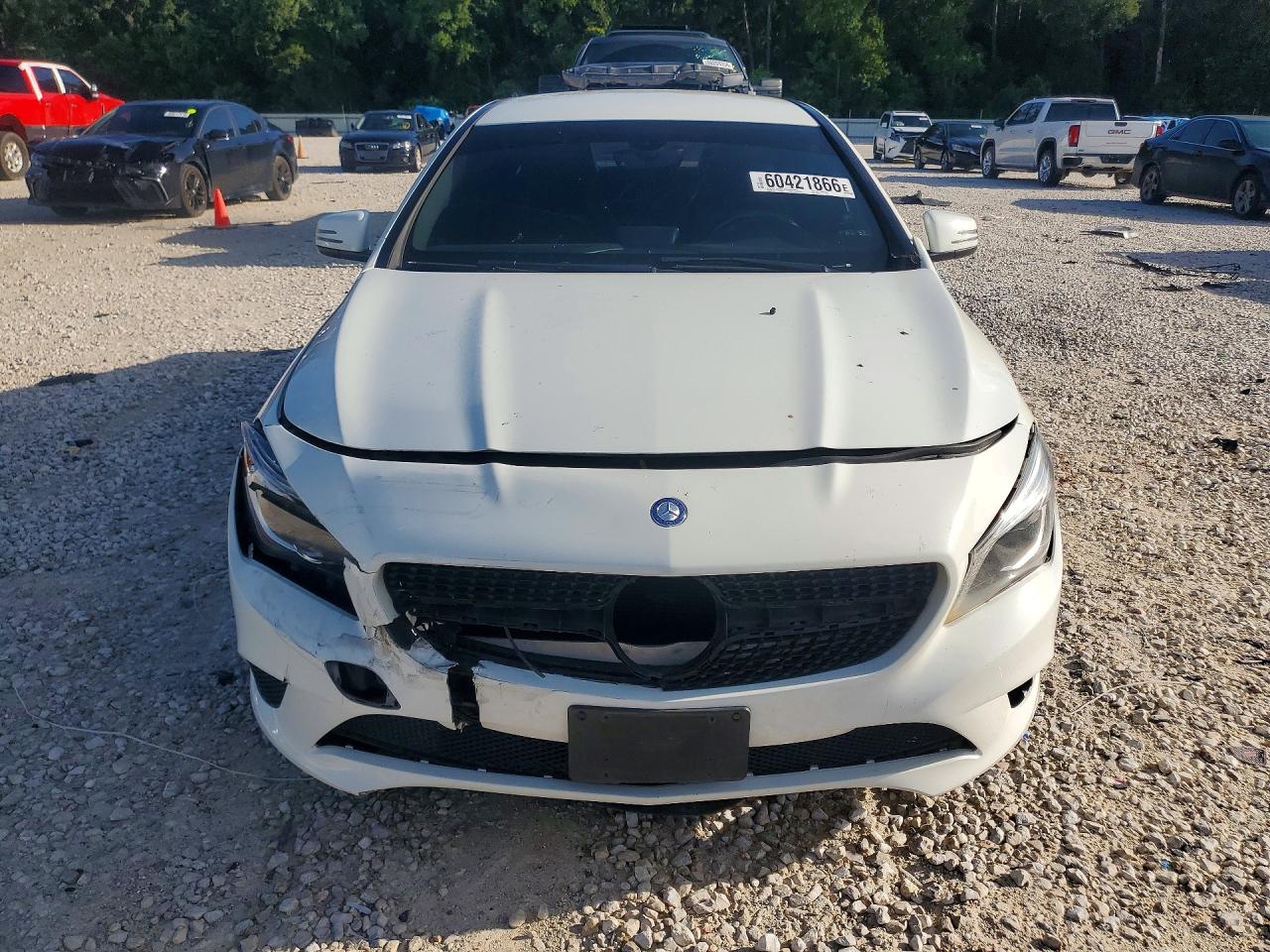 2014 Mercedes-benz Cla 250 White vin: WDDSJ4EB6EN150542