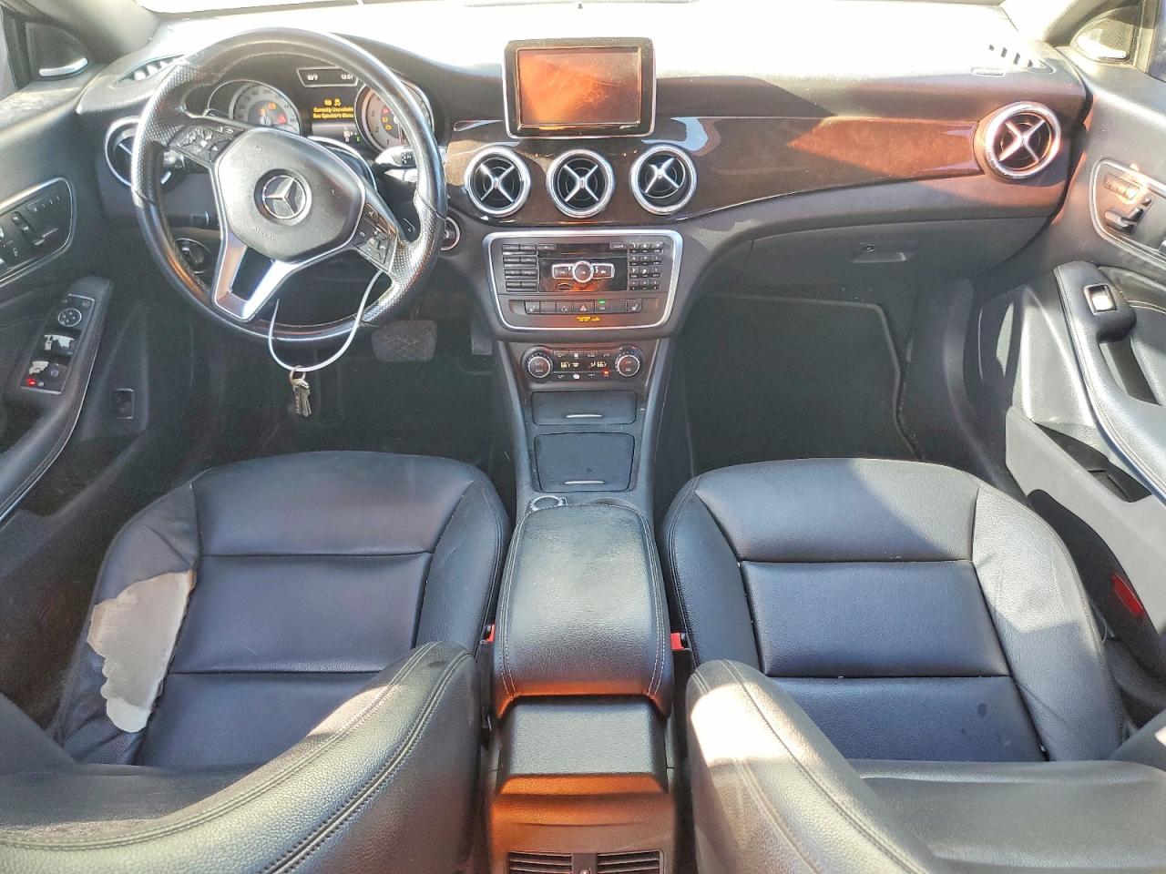 2014 Mercedes-benz Cla 250 White vin: WDDSJ4EB6EN150542