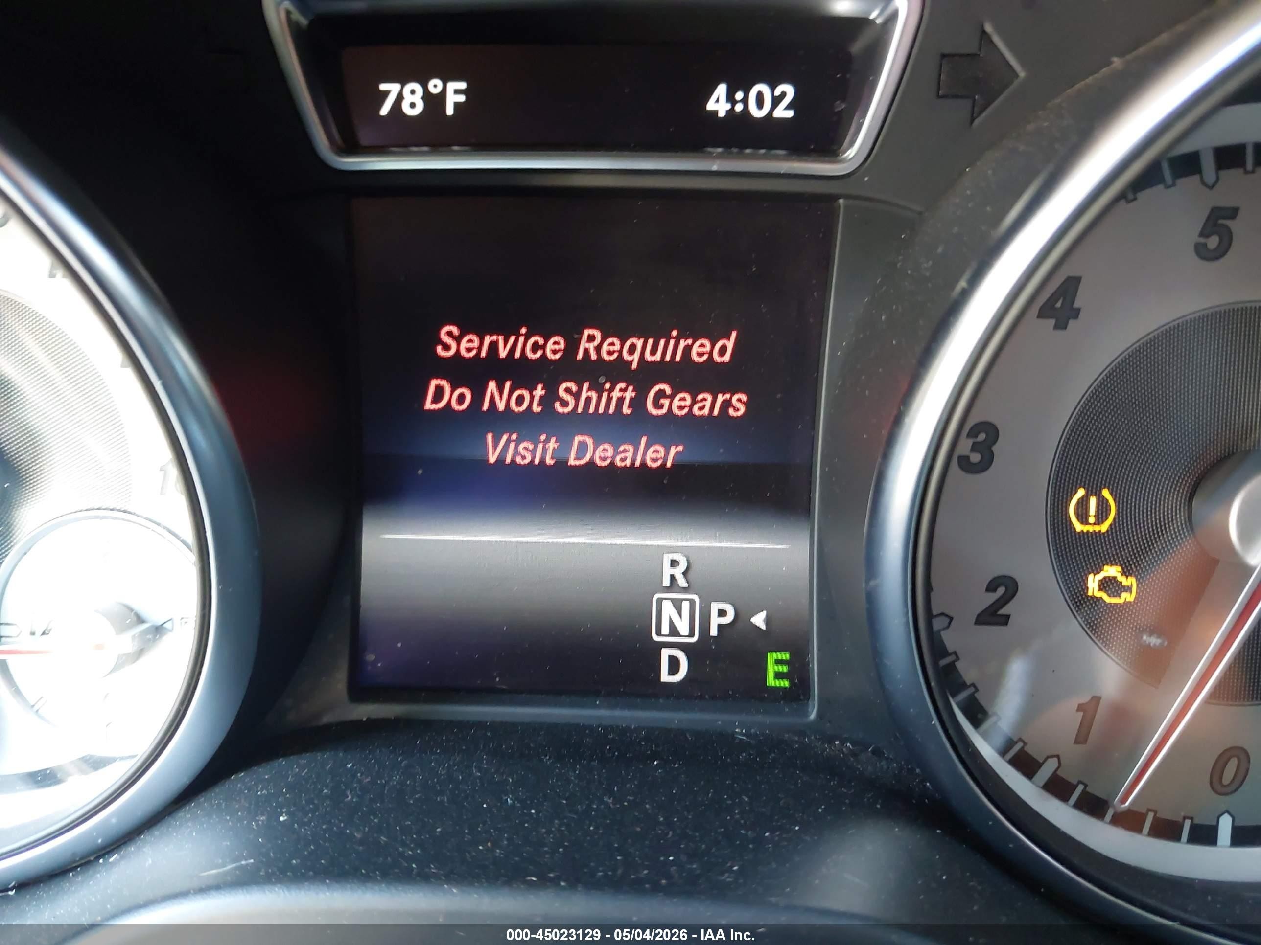 2014 Mercedes-benz Cla 250   Black vin: WDDSJ4EB6EN153196