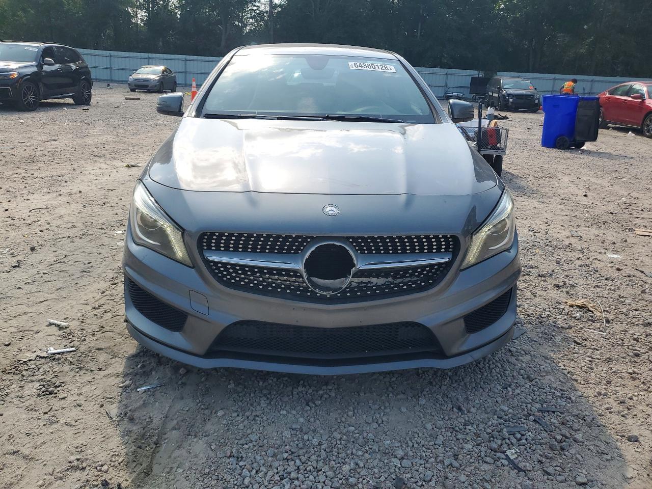 2015 Mercedes-benz Cla 250 Серебряный vin: WDDSJ4EB6FN182733