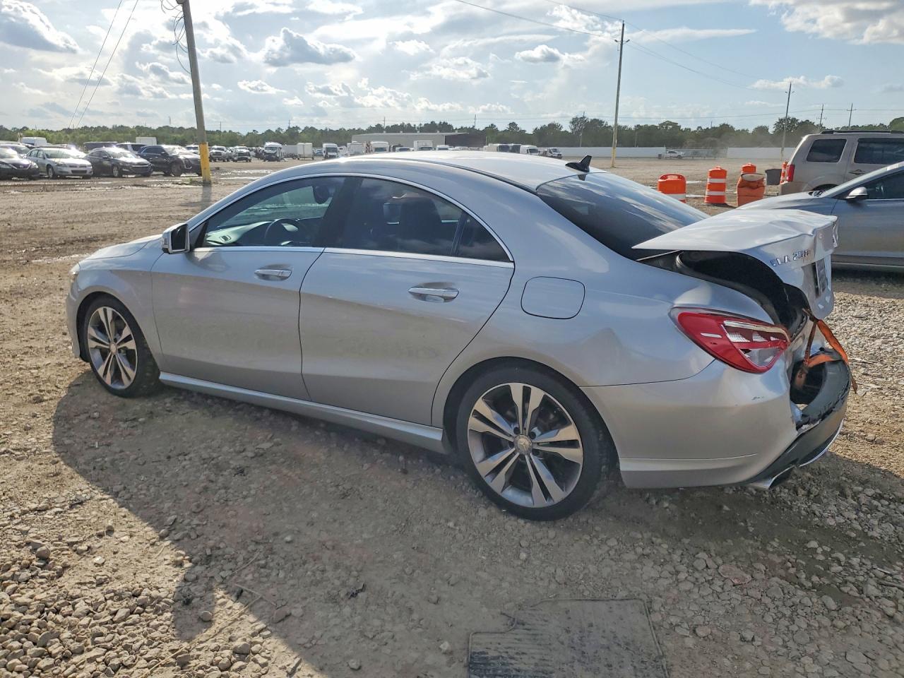 2015 Mercedes-benz Cla 250 Silver vin: WDDSJ4EB6FN193201