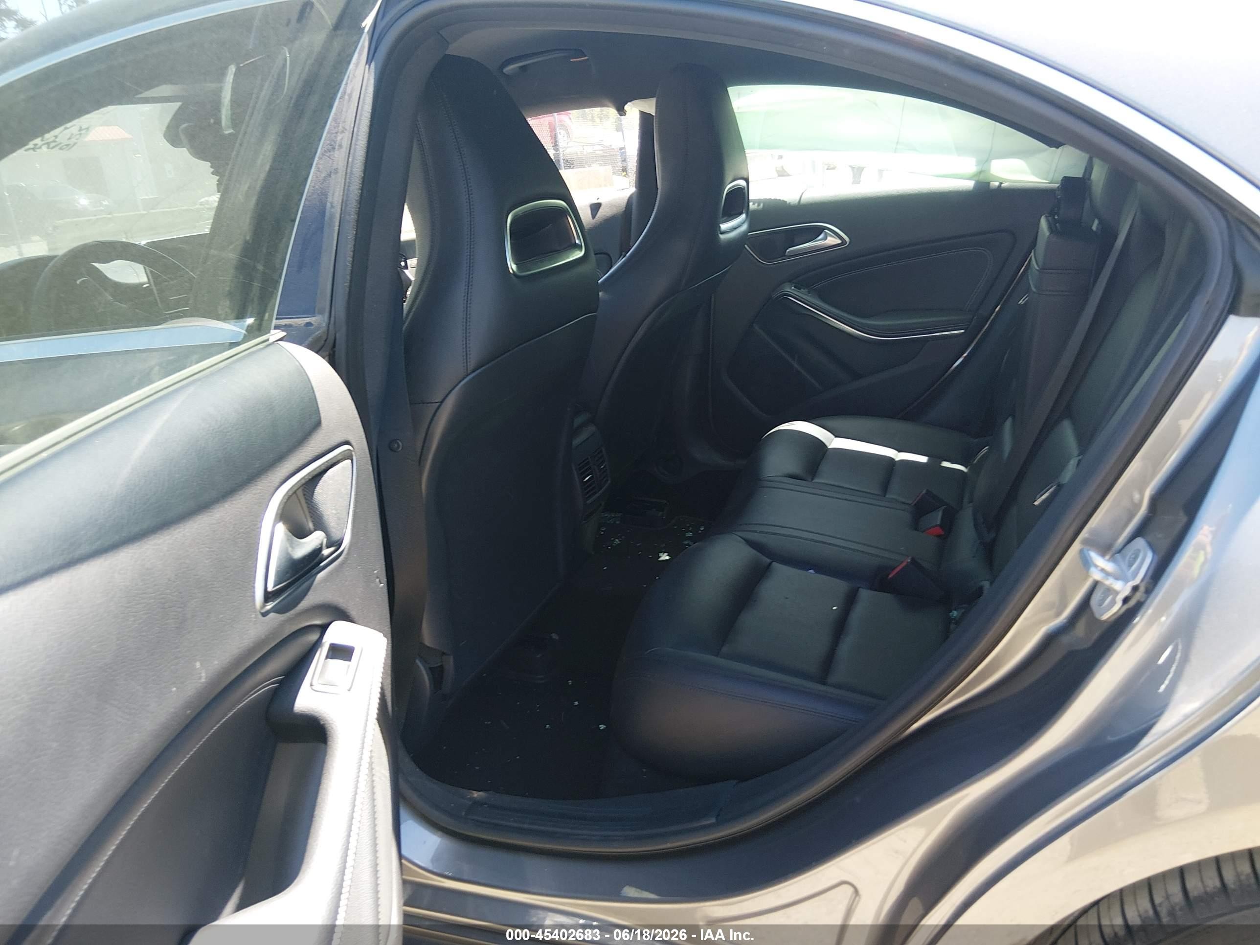 2015 Mercedes-benz Cla 250   Gray vin: WDDSJ4EB6FN201006