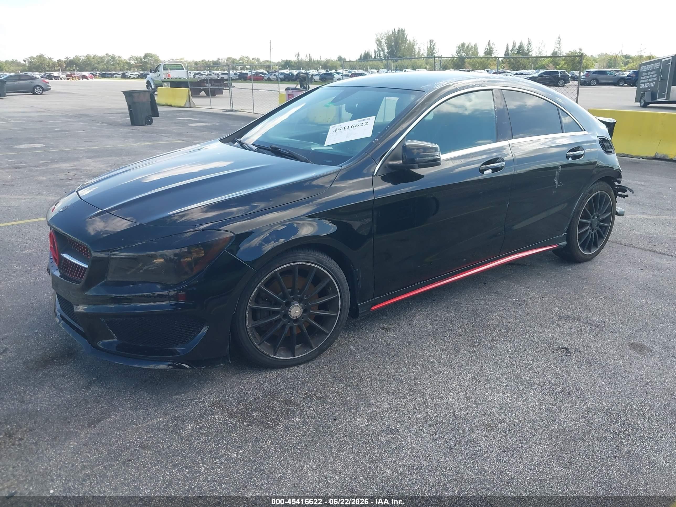 2015 Mercedes-benz Cla 250   Черный vin: WDDSJ4EB6FN222129