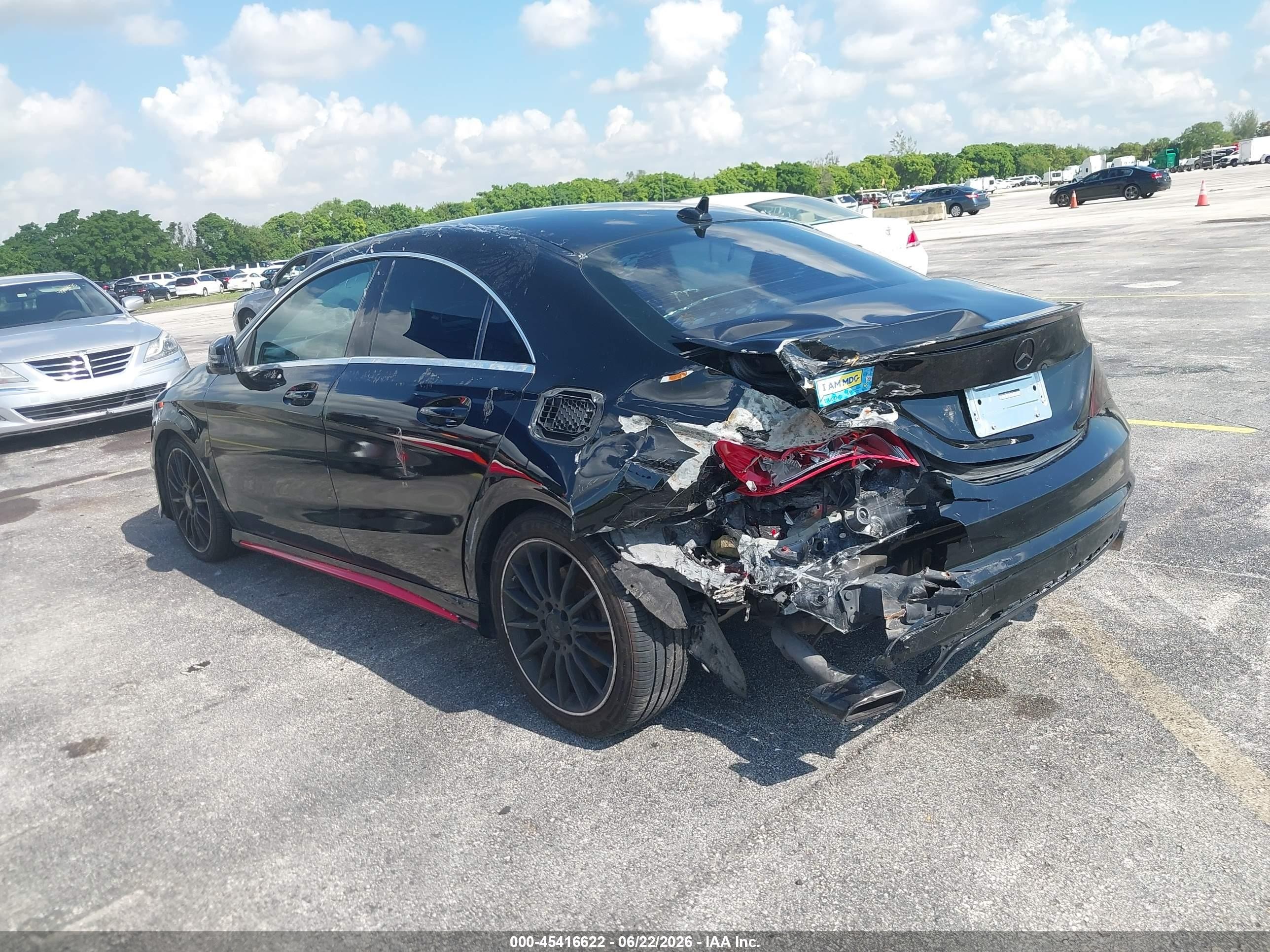 2015 Mercedes-benz Cla 250   Черный vin: WDDSJ4EB6FN222129