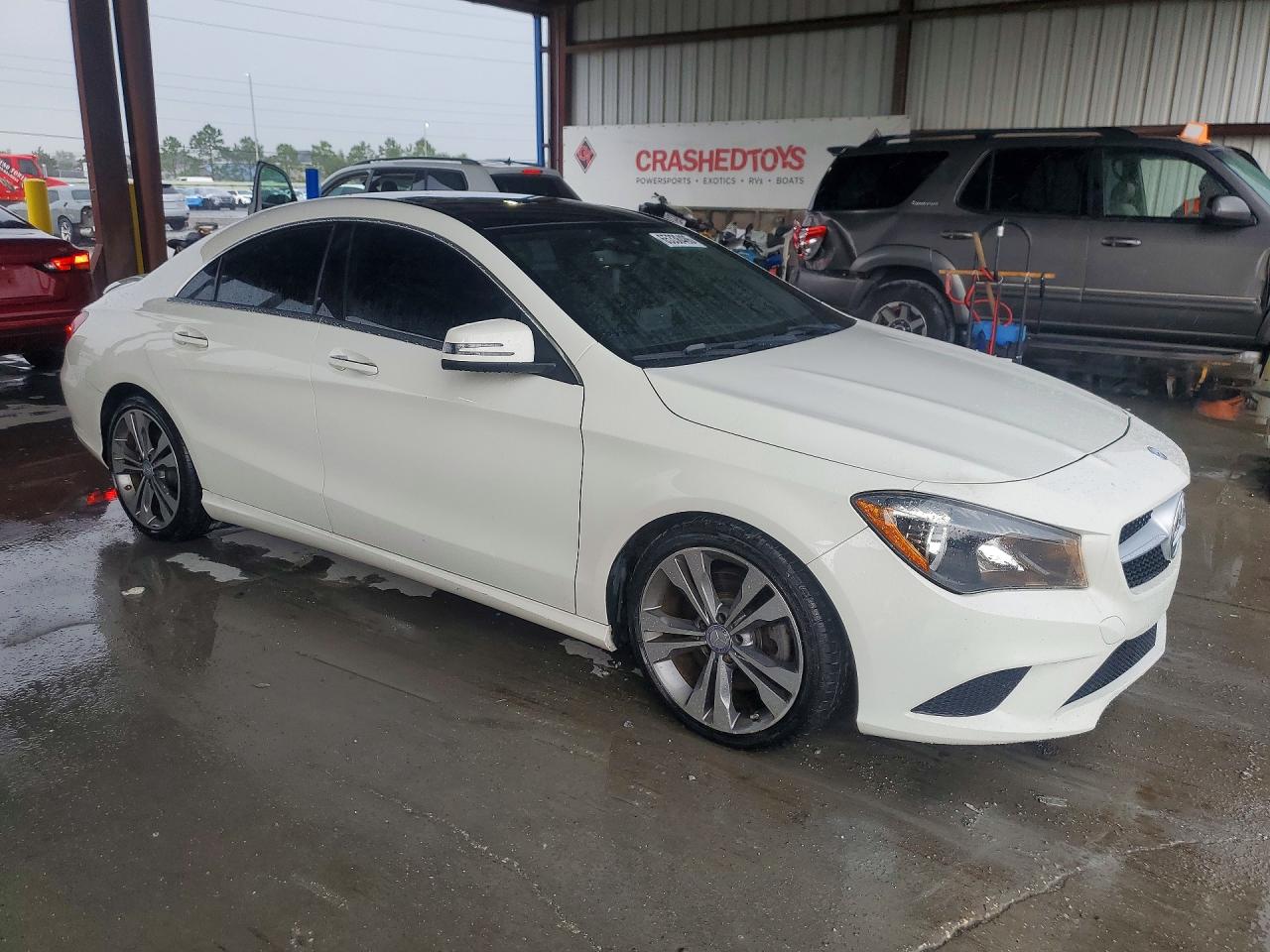 2015 Mercedes-benz Cla 250 White vin: WDDSJ4EB6FN251646