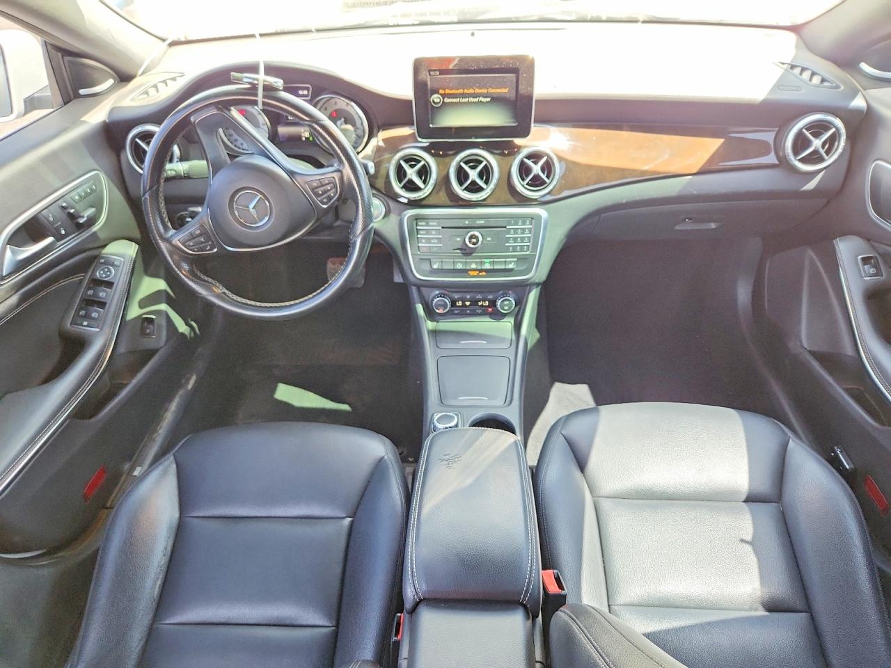 2015 Mercedes-benz Cla 250 White vin: WDDSJ4EB6FN279950