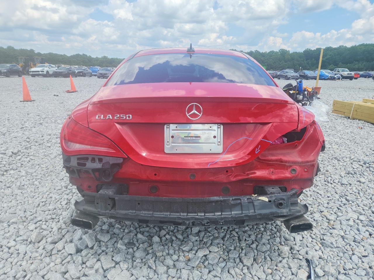 2016 Mercedes-benz Cla 250 Red vin: WDDSJ4EB6GN374896