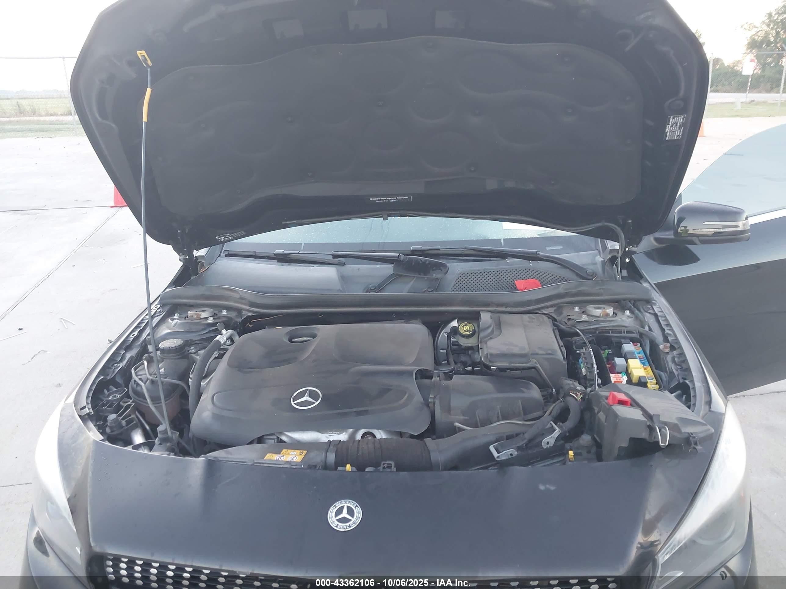 2019 Mercedes-benz Cla 250   Black vin: WDDSJ4EB6KN714623