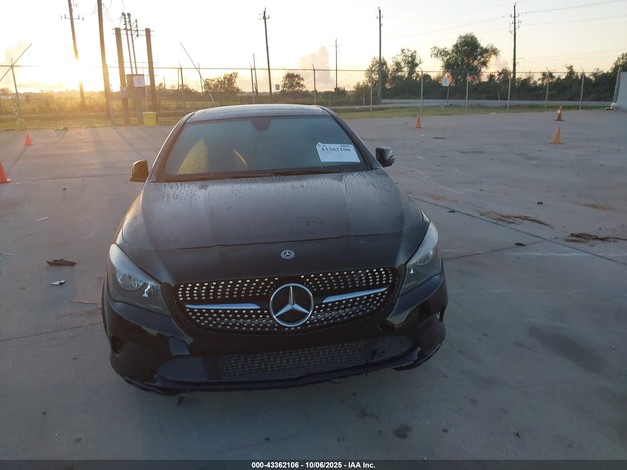 2019 Mercedes-benz Cla 250   Black vin: WDDSJ4EB6KN714623