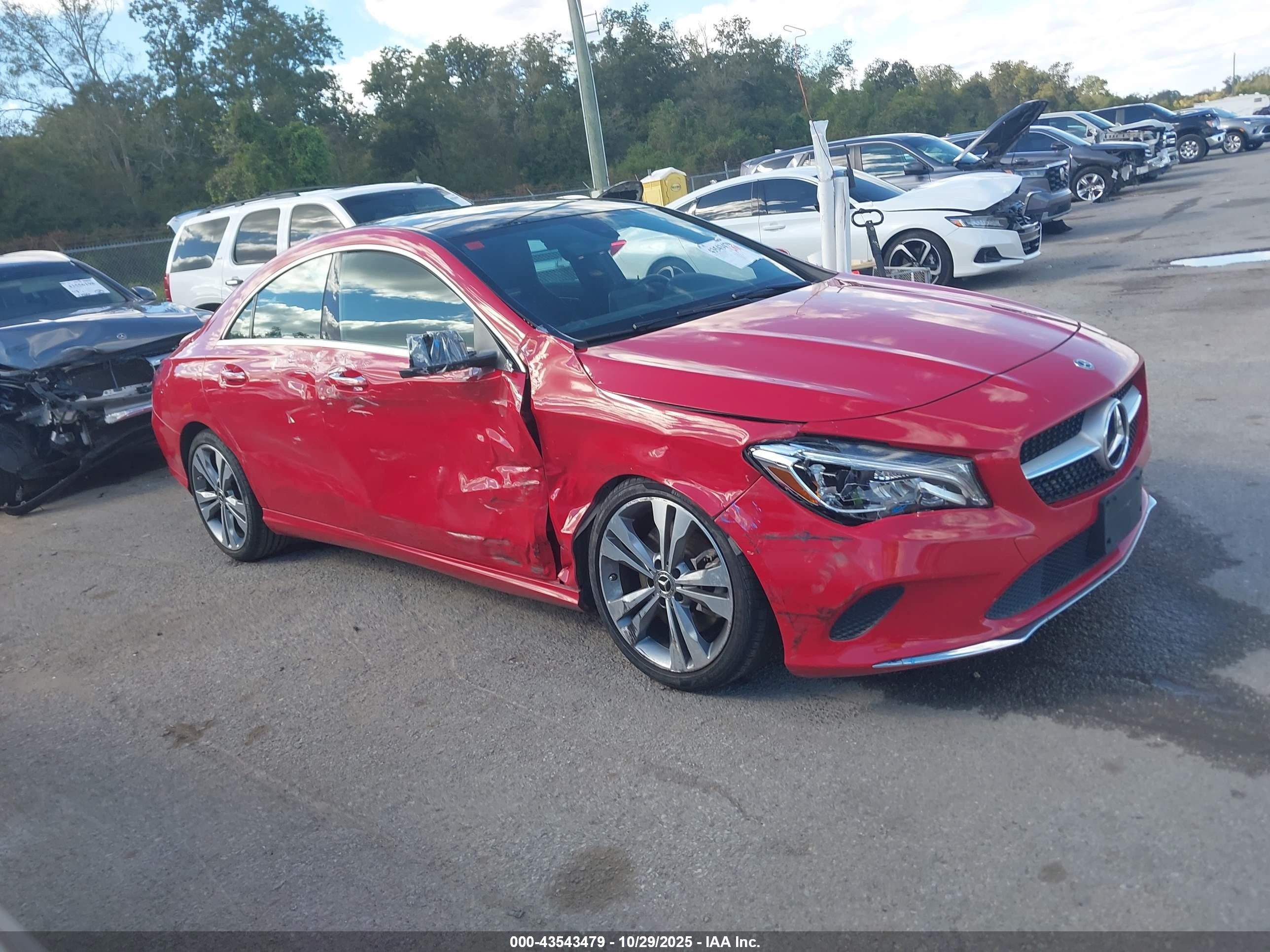 2019 Mercedes-benz Cla 250   Red vin: WDDSJ4EB6KN738436