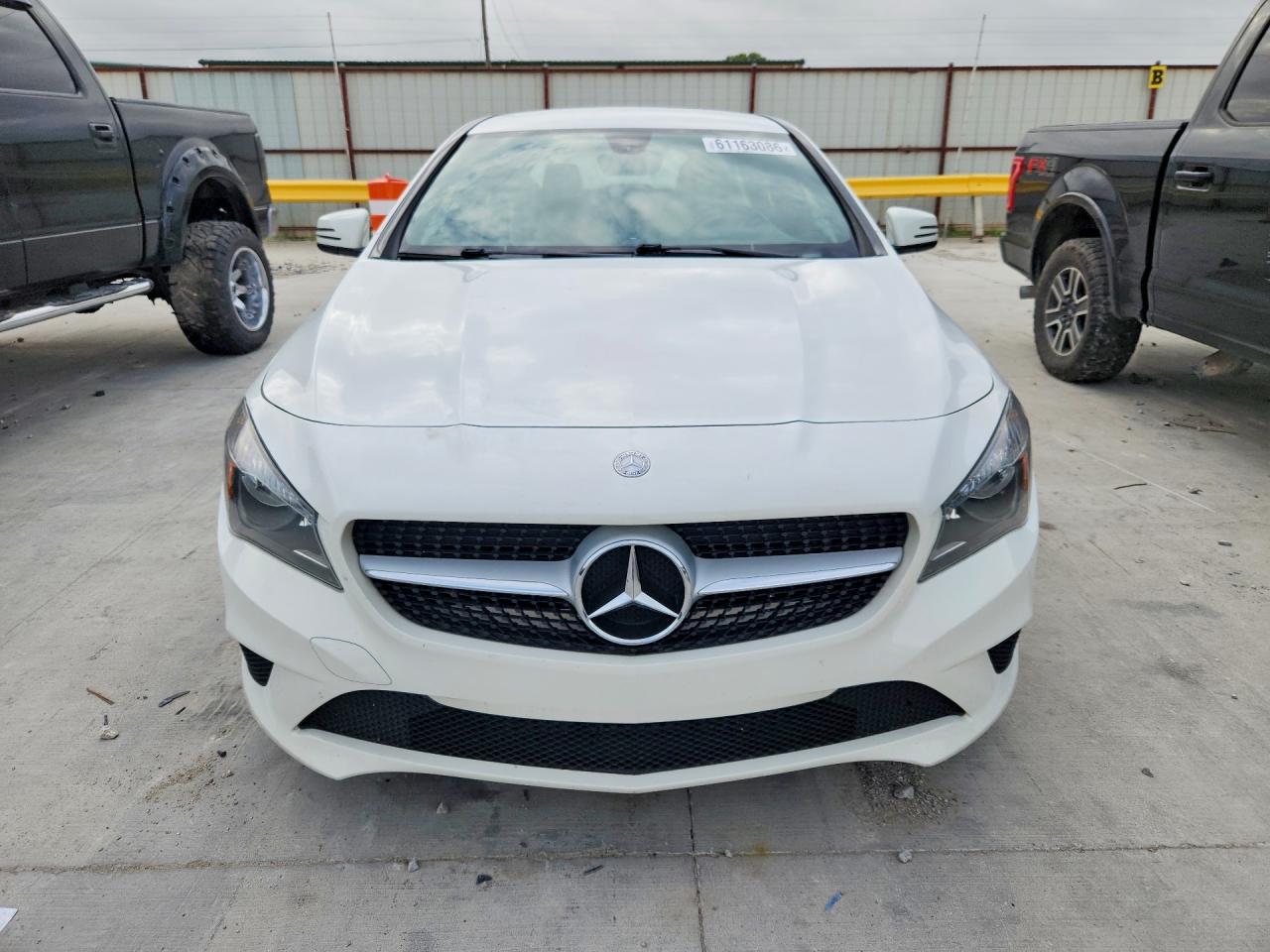 2014 Mercedes-benz Cla 250 White vin: WDDSJ4EB7EN035514