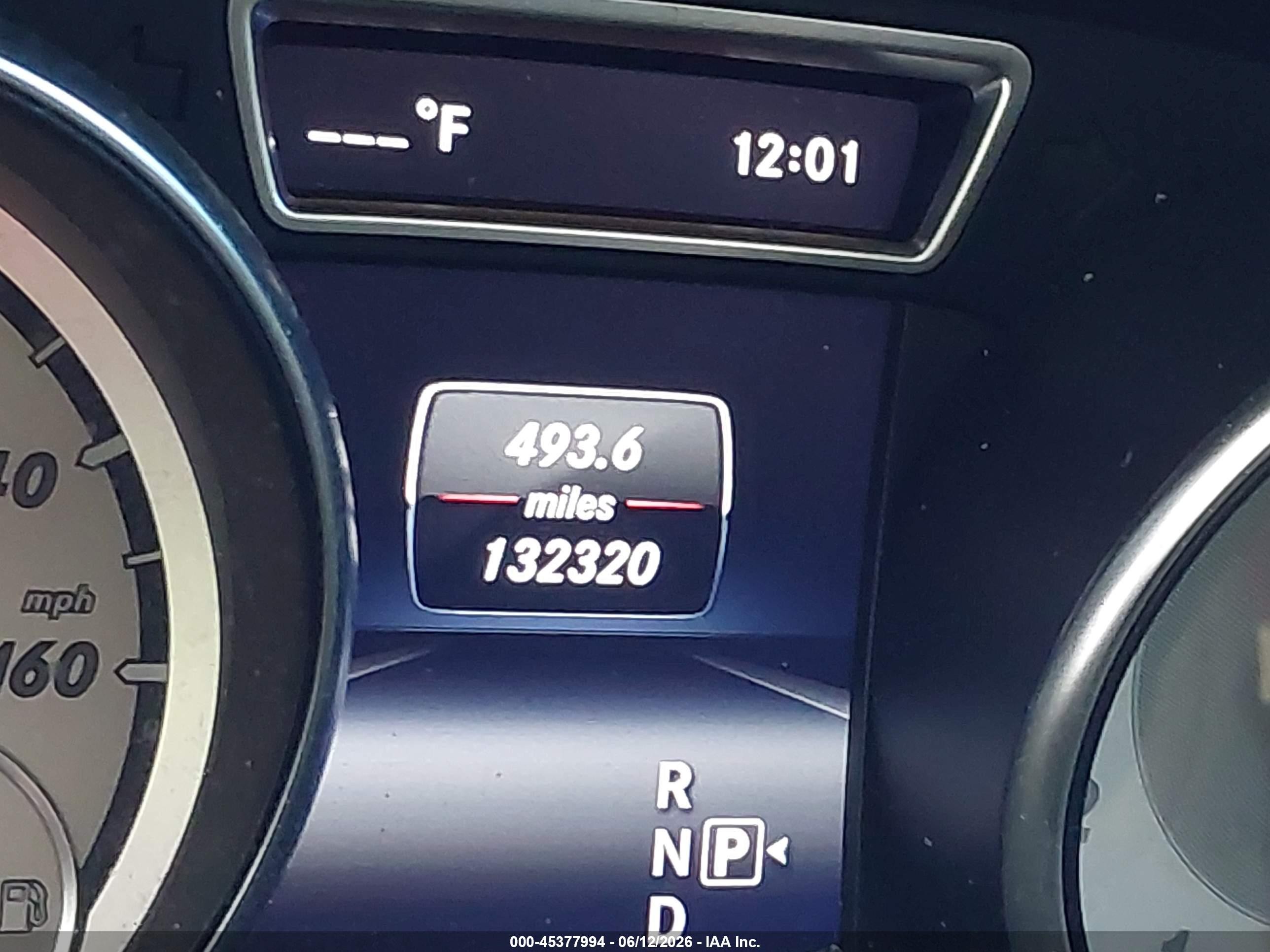 2014 Mercedes-benz Cla 250   Silver vin: WDDSJ4EB7EN056735