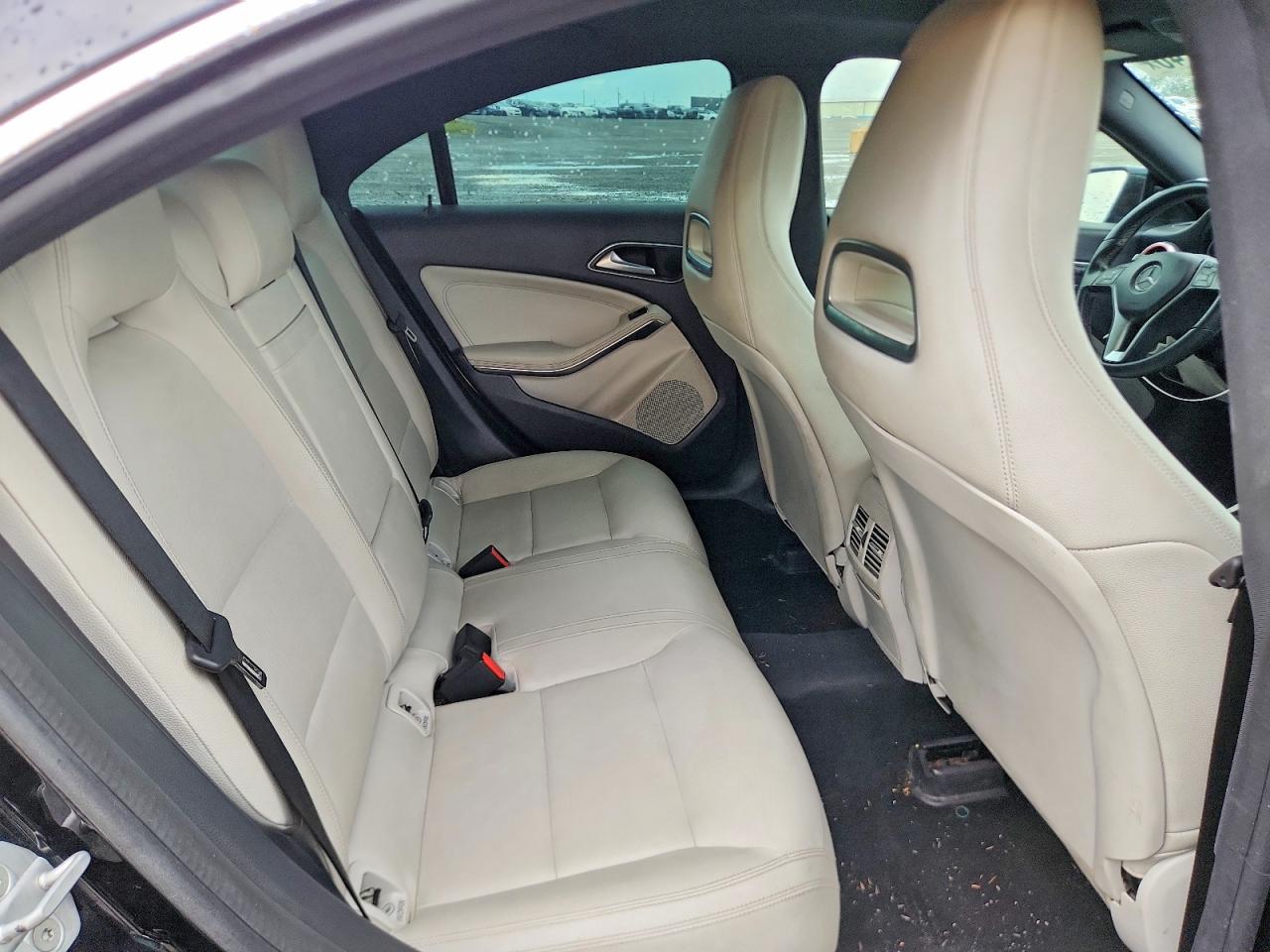 2014 Mercedes-benz Cla 250 Black vin: WDDSJ4EB7EN064897