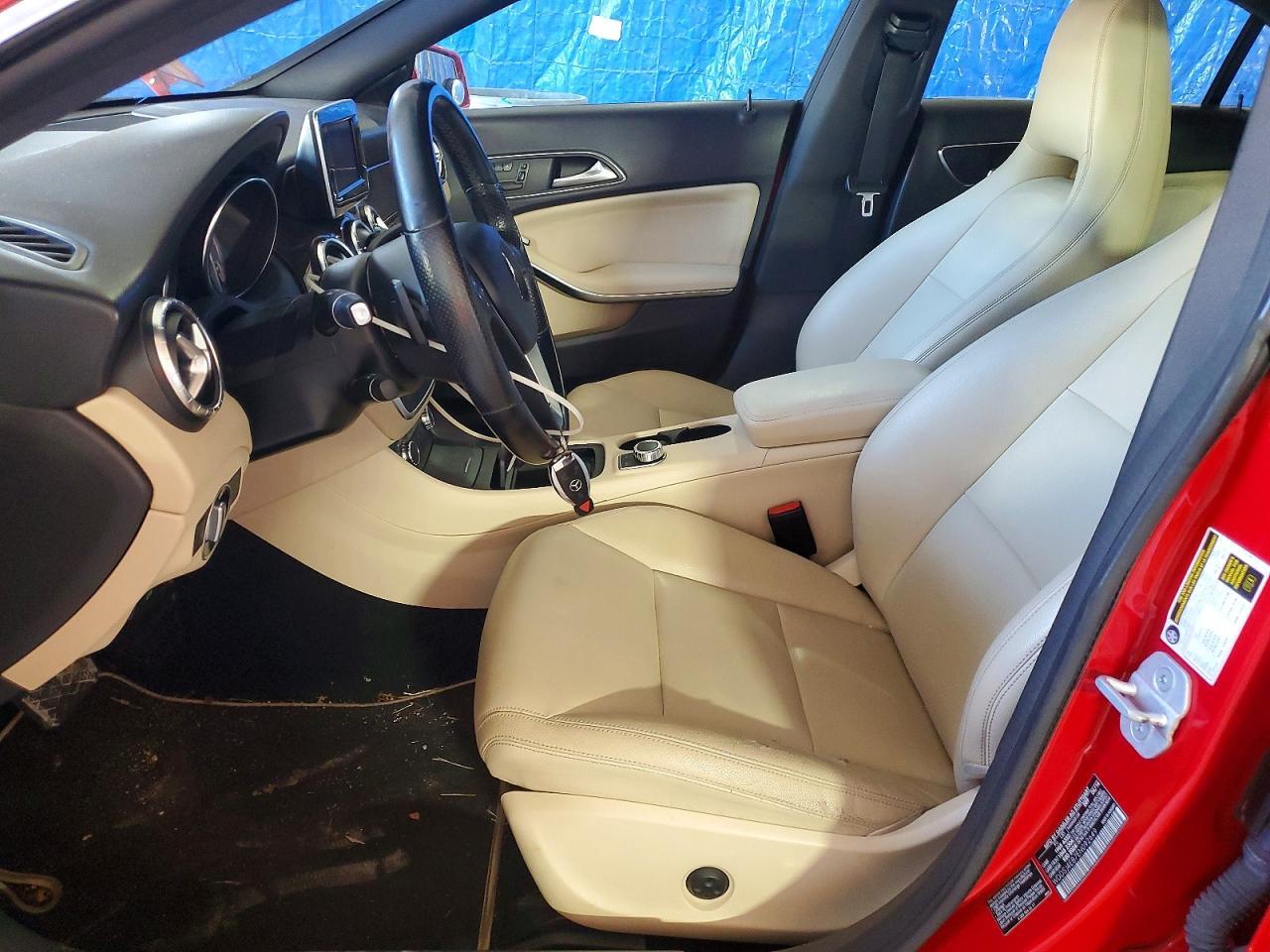 2014 Mercedes-benz Cla 250 Red vin: WDDSJ4EB7EN092649