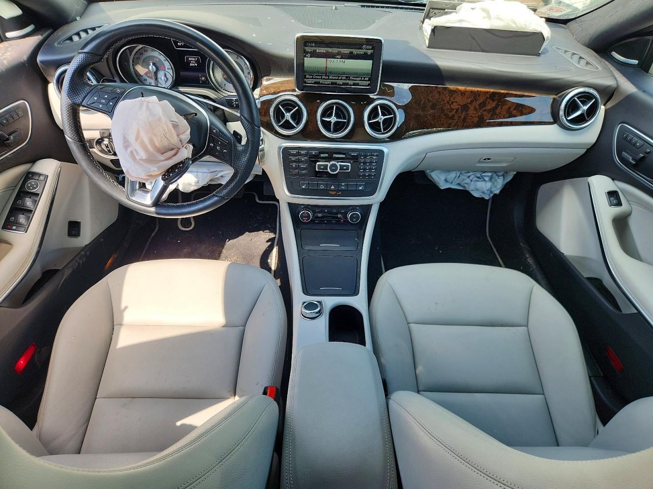 2014 Mercedes-benz Cla 250 White vin: WDDSJ4EB7EN125665