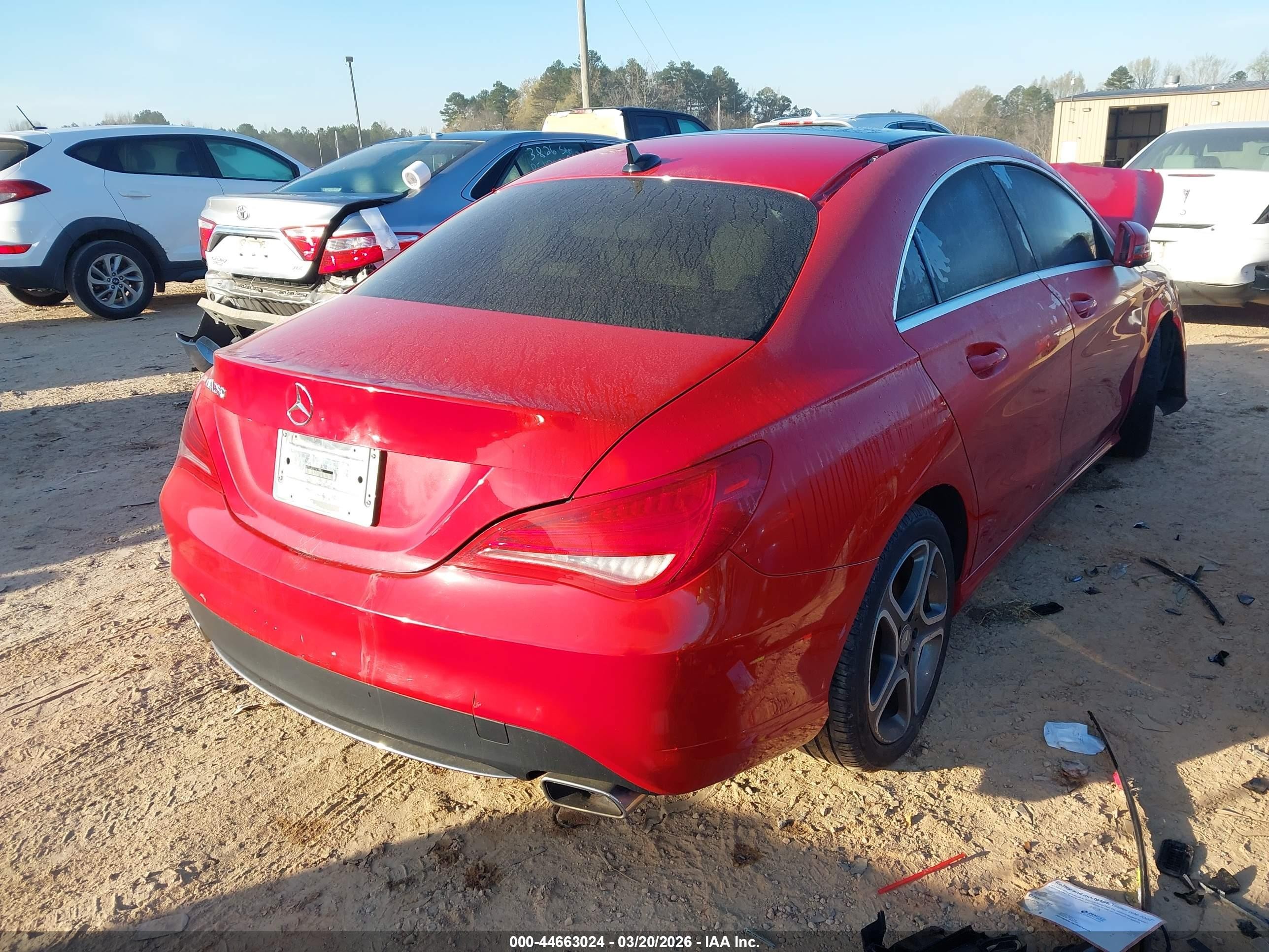 2014 Mercedes-benz Cla 250   Red vin: WDDSJ4EB7EN125827