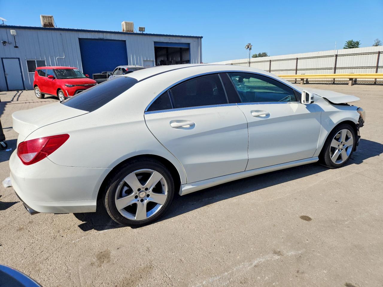 2015 Mercedes-benz Cla 250 White vin: WDDSJ4EB7FN169473