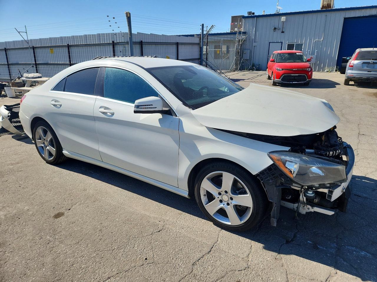 2015 Mercedes-benz Cla 250 White vin: WDDSJ4EB7FN169473