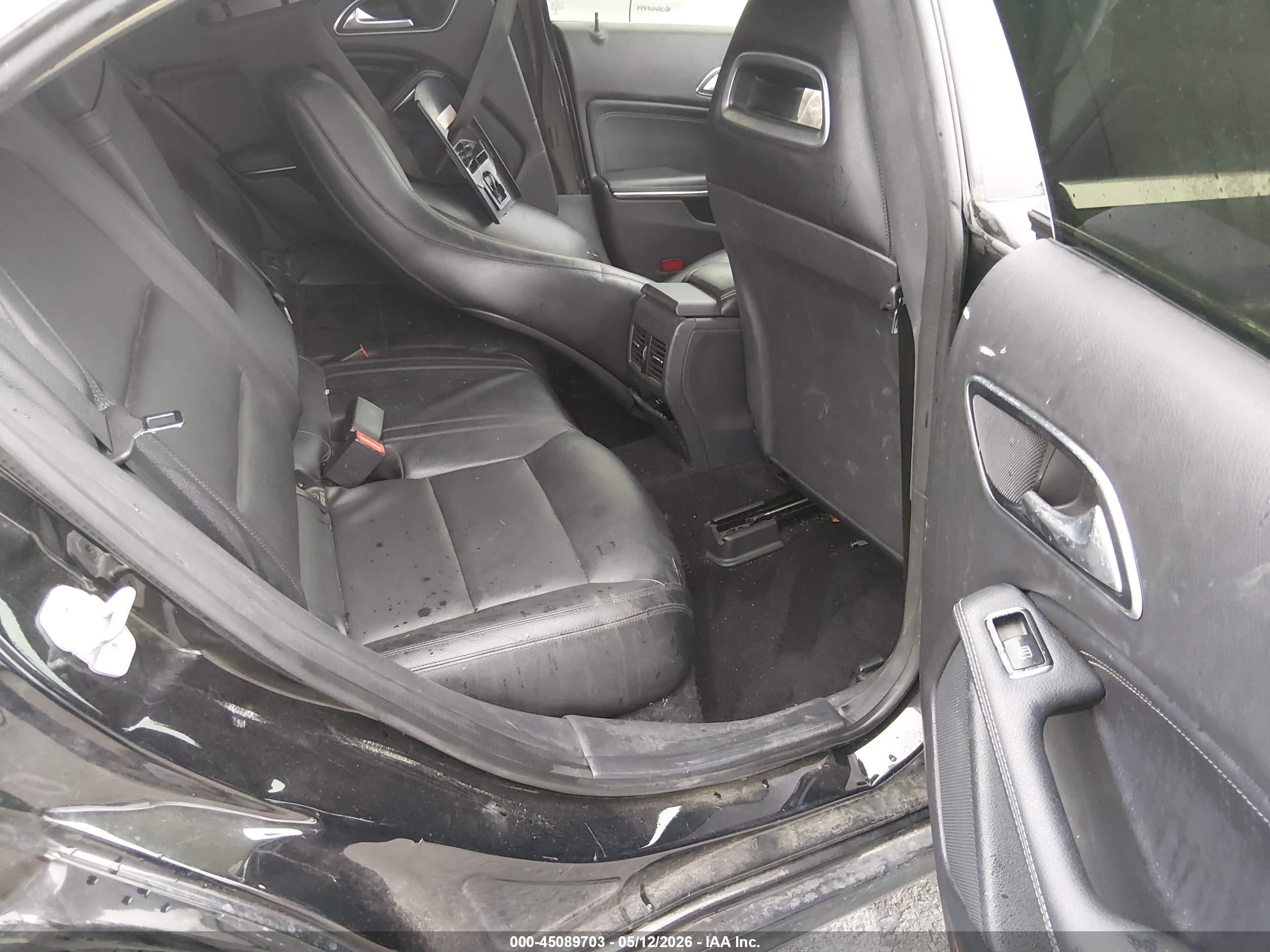 2015 Mercedes-benz Cla 250   Black vin: WDDSJ4EB7FN177007