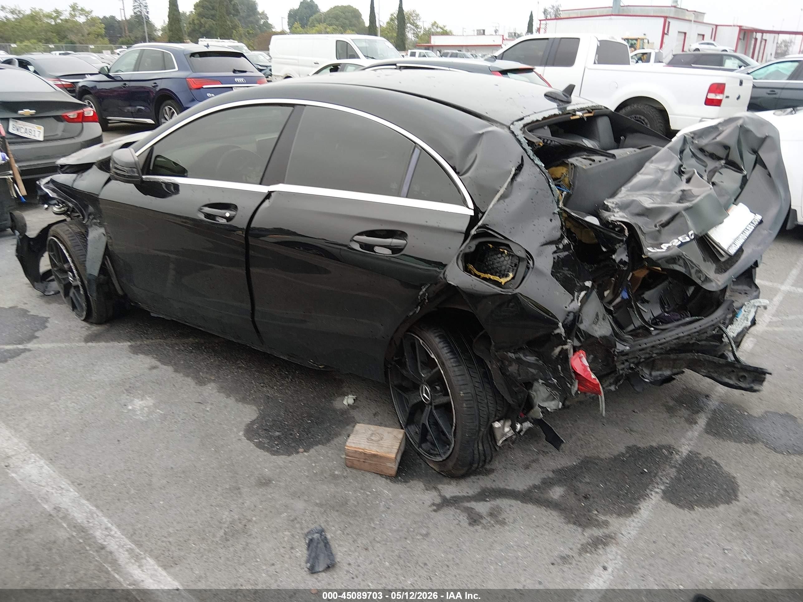 2015 Mercedes-benz Cla 250   Black vin: WDDSJ4EB7FN177007