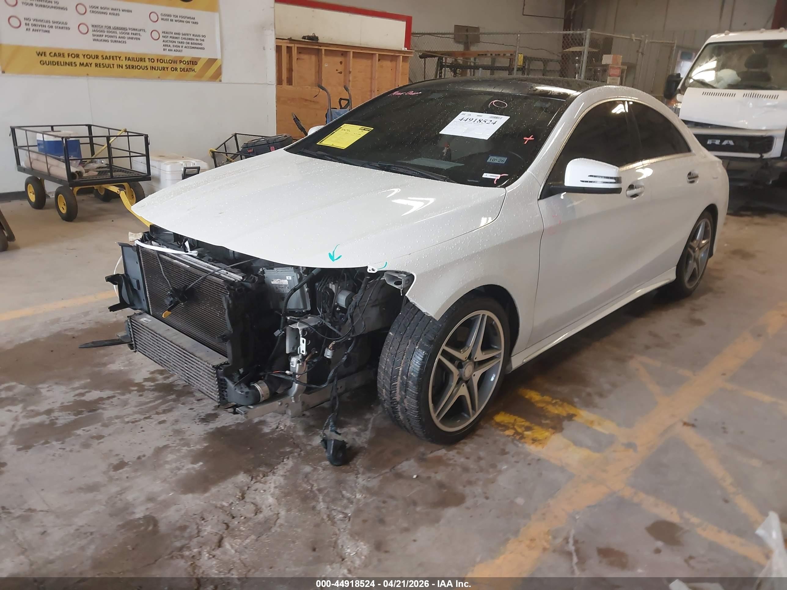 2015 Mercedes-benz Cla 250   White vin: WDDSJ4EB7FN194860