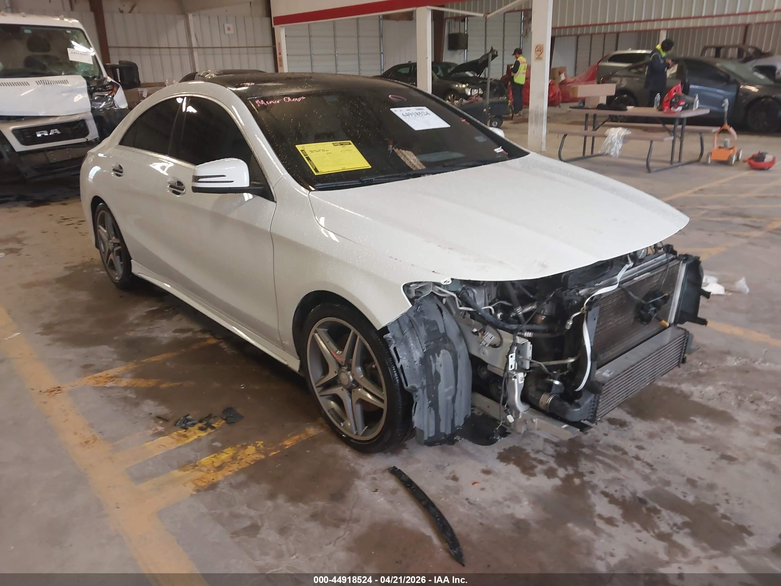 2015 Mercedes-benz Cla 250   White vin: WDDSJ4EB7FN194860