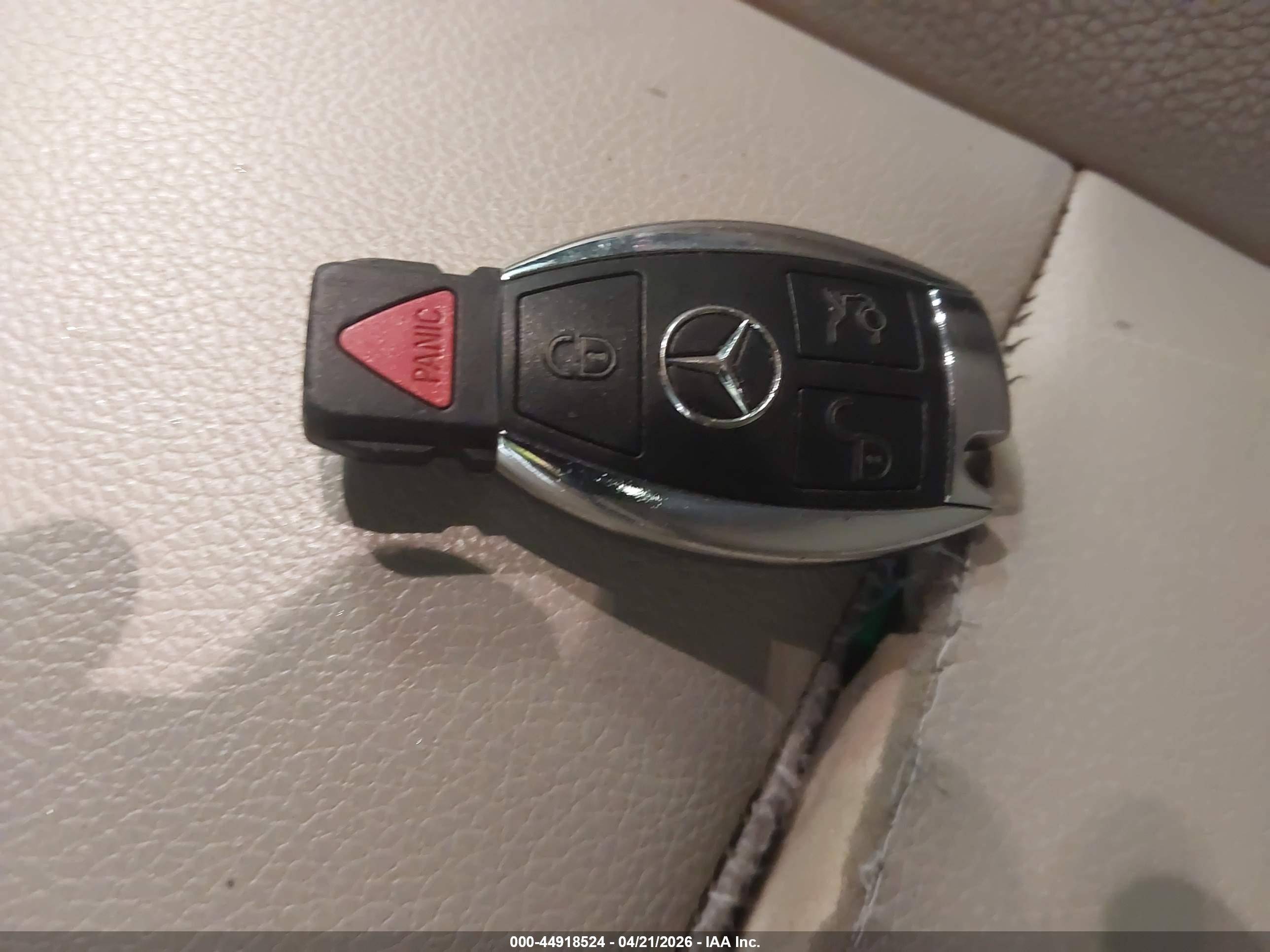 2015 Mercedes-benz Cla 250   White vin: WDDSJ4EB7FN194860