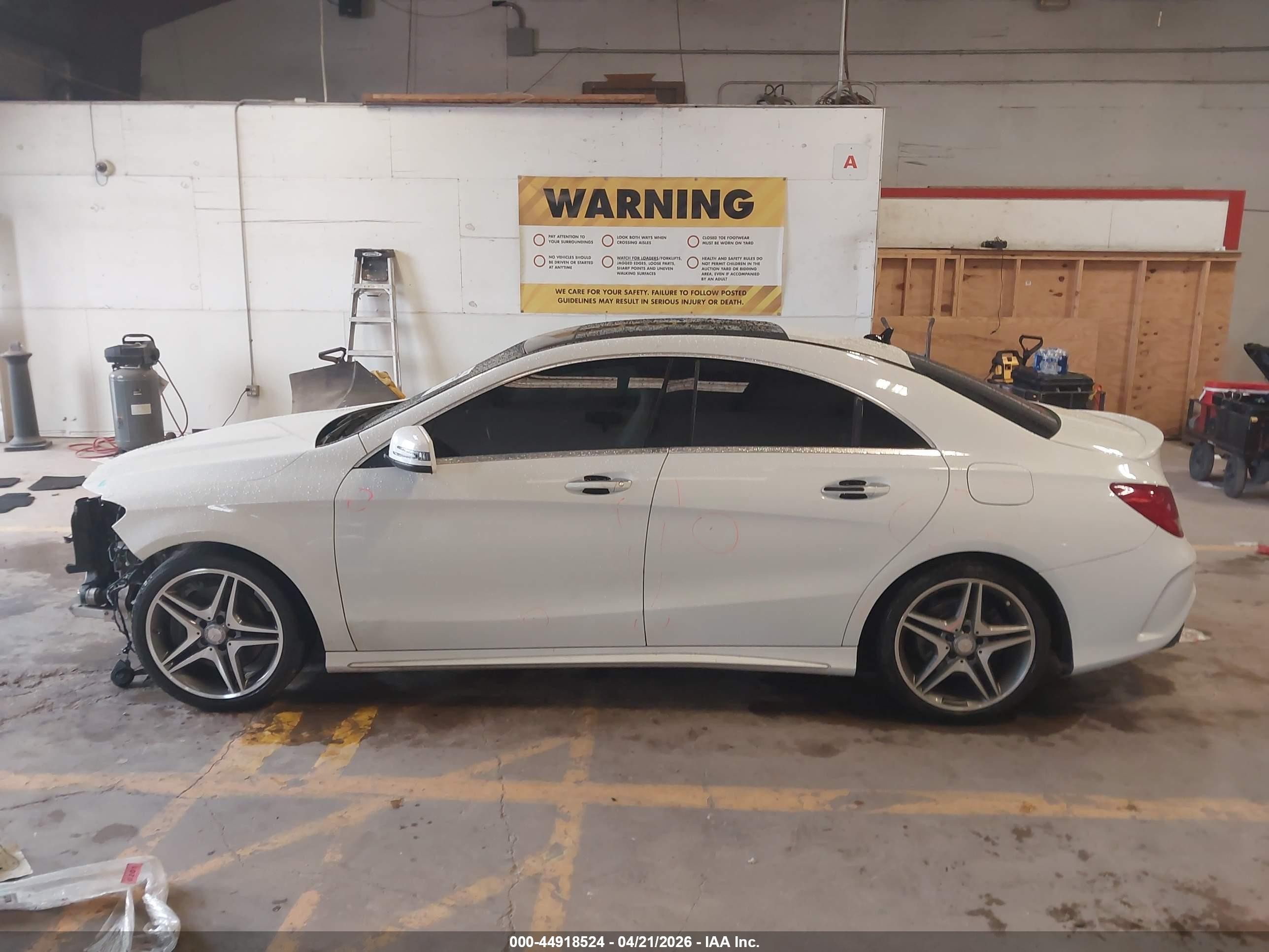 2015 Mercedes-benz Cla 250   White vin: WDDSJ4EB7FN194860