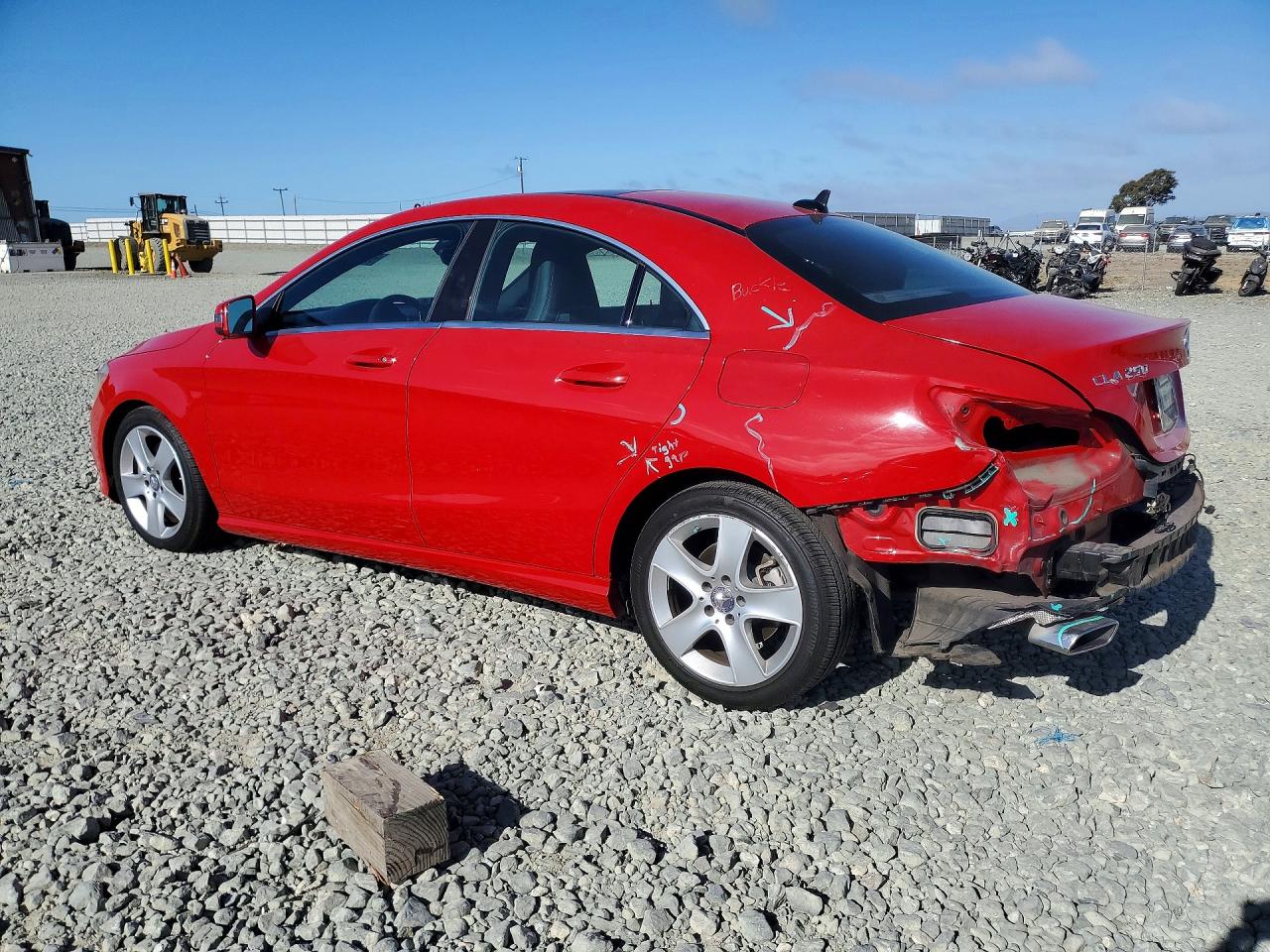 2015 Mercedes-benz Cla 250 Red vin: WDDSJ4EB7FN197595