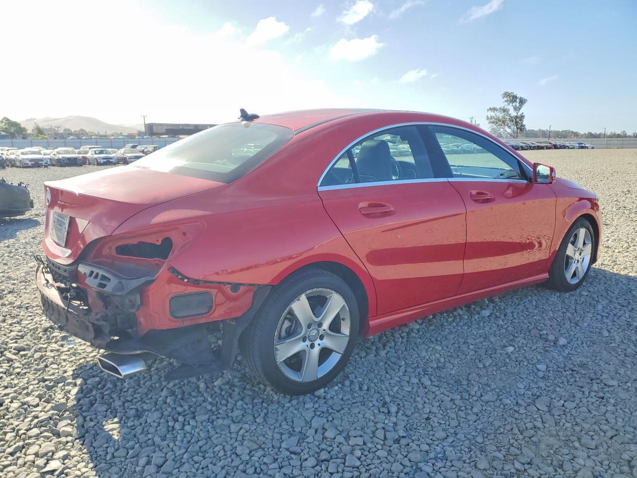2015 Mercedes-benz Cla 250 Red vin: WDDSJ4EB7FN197595