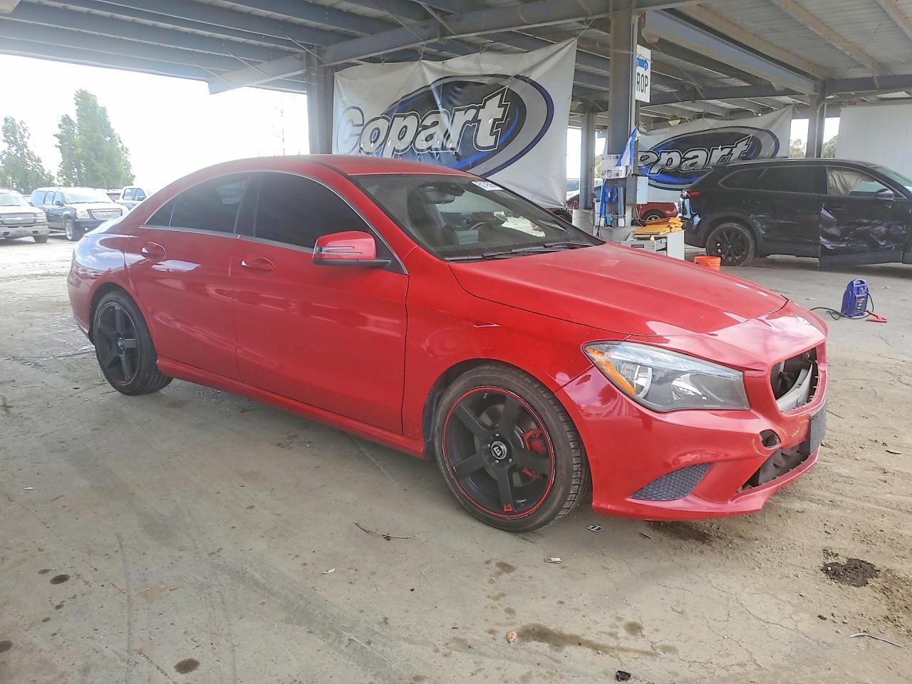 2015 Mercedes-benz Cla 250 Red vin: WDDSJ4EB7FN197662
