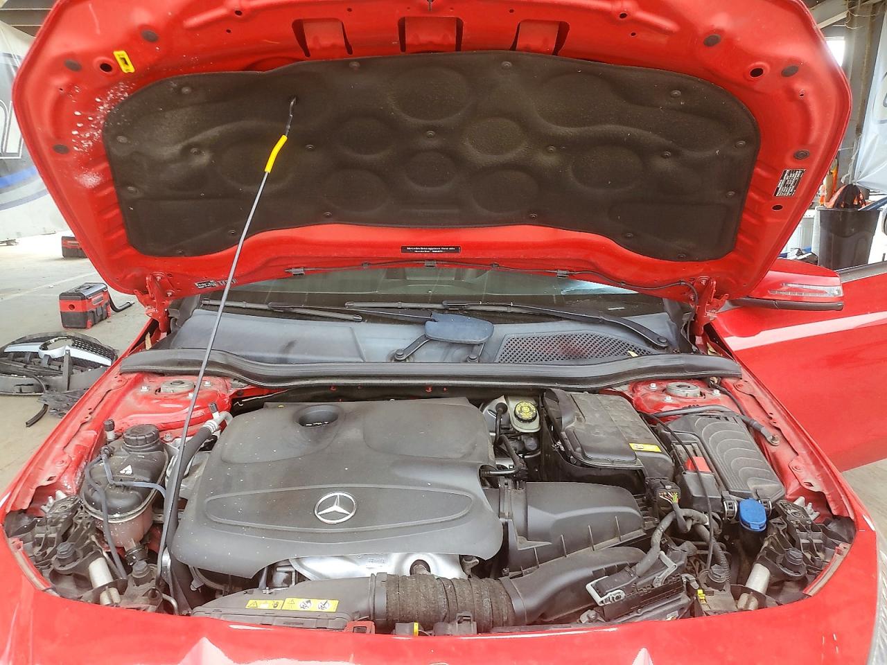 2015 Mercedes-benz Cla 250 Red vin: WDDSJ4EB7FN197662