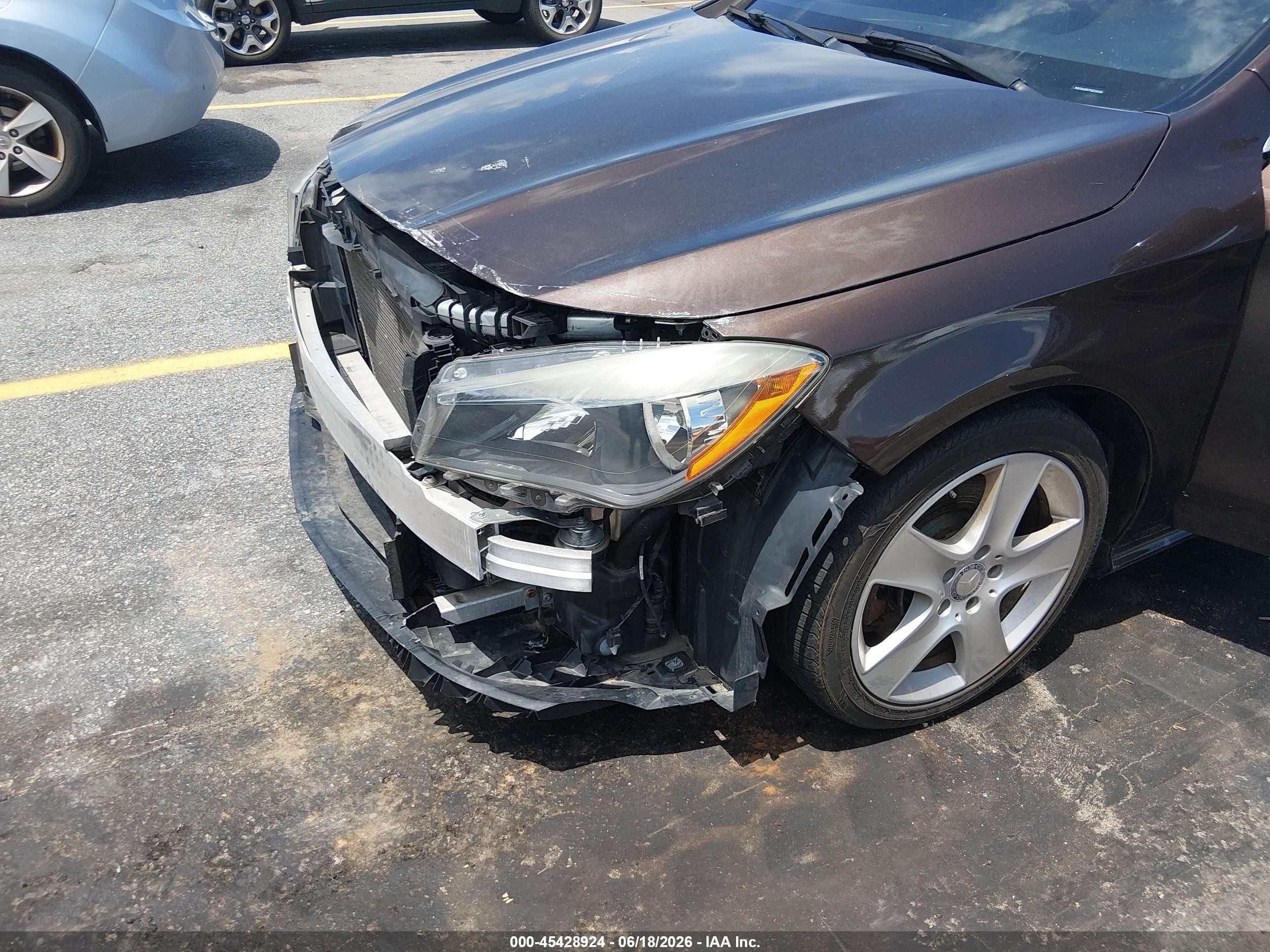 2015 Mercedes-benz Cla 250   Brown vin: WDDSJ4EB7FN210636
