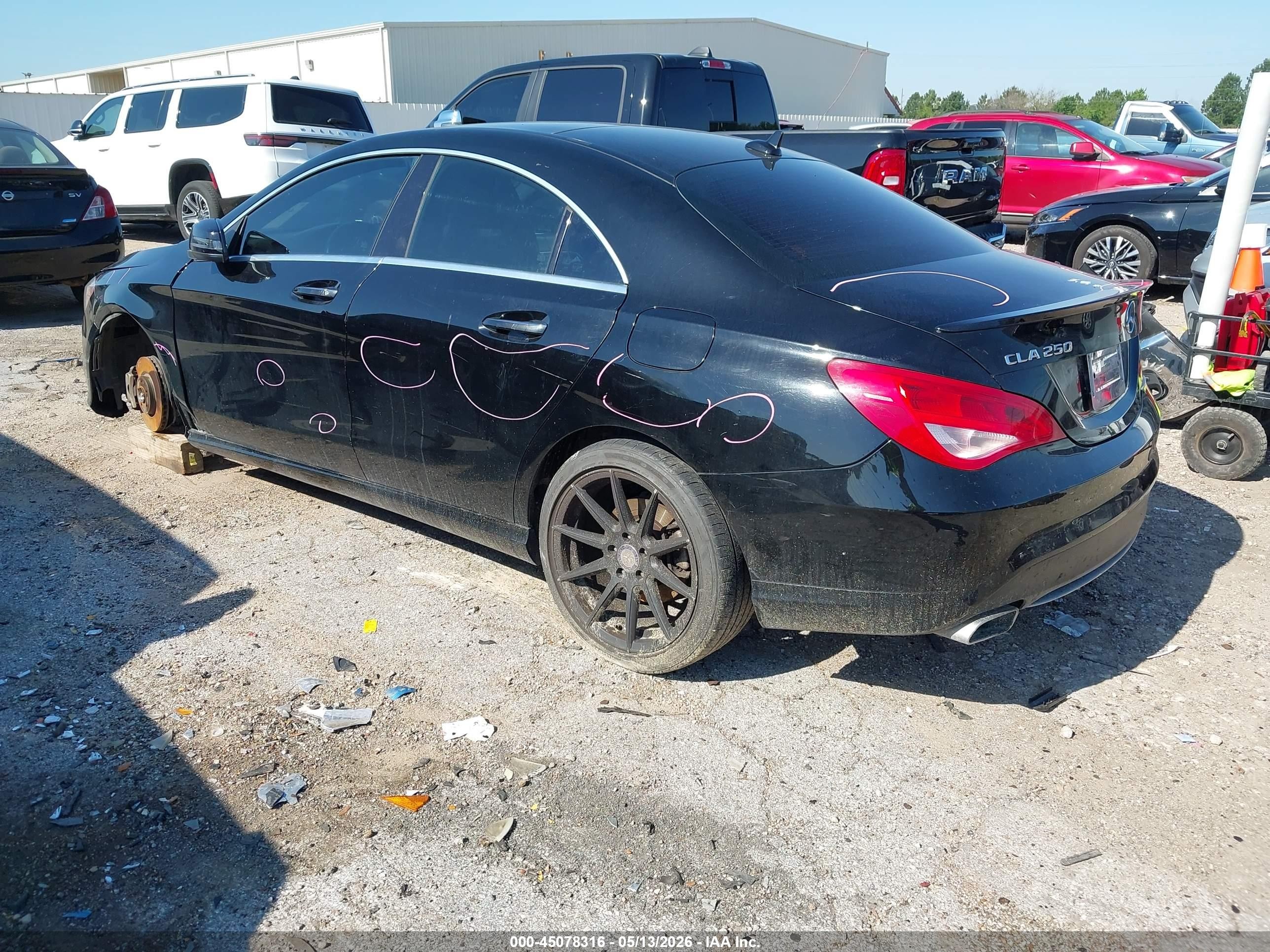 2015 Mercedes-benz Cla 250   Black vin: WDDSJ4EB7FN213522