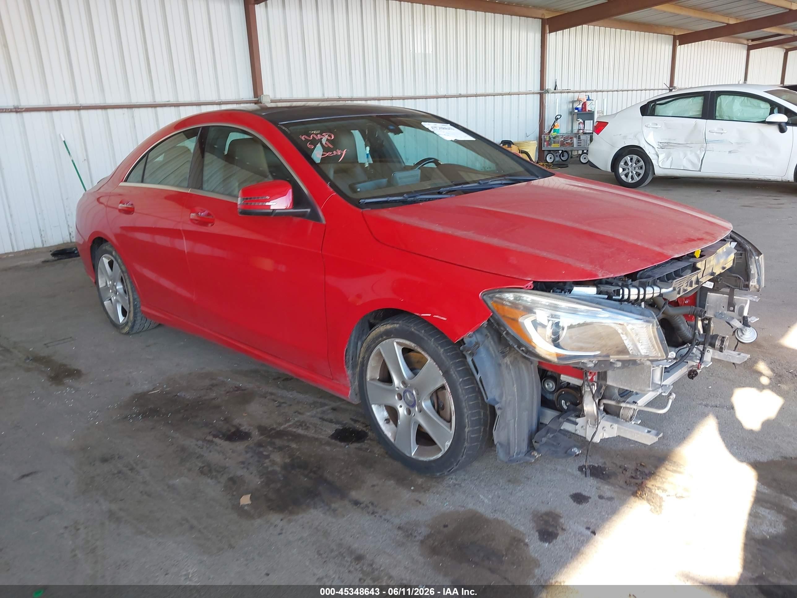 2015 Mercedes-benz Cla 250   Red vin: WDDSJ4EB7FN228683