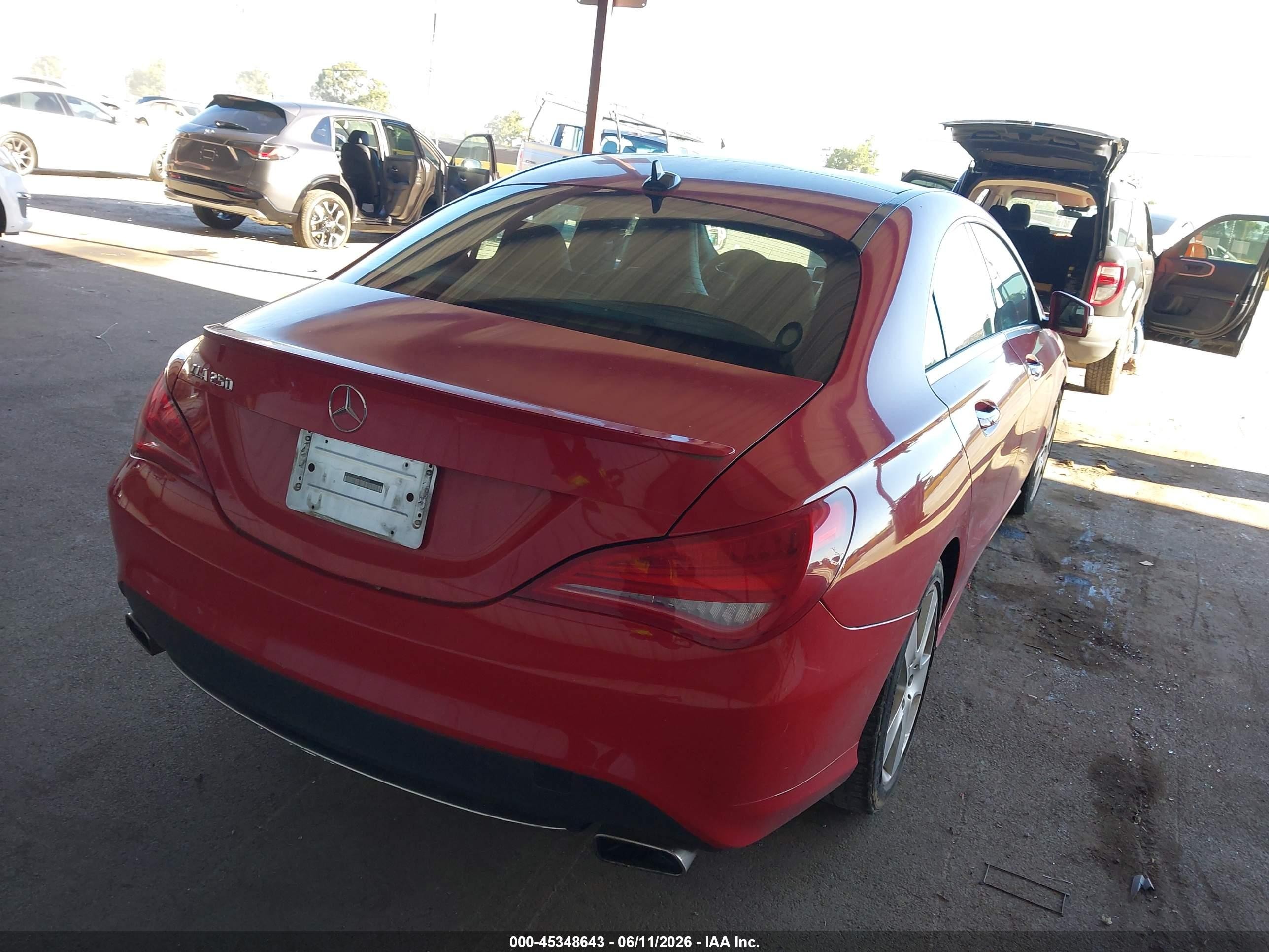 2015 Mercedes-benz Cla 250   Red vin: WDDSJ4EB7FN228683