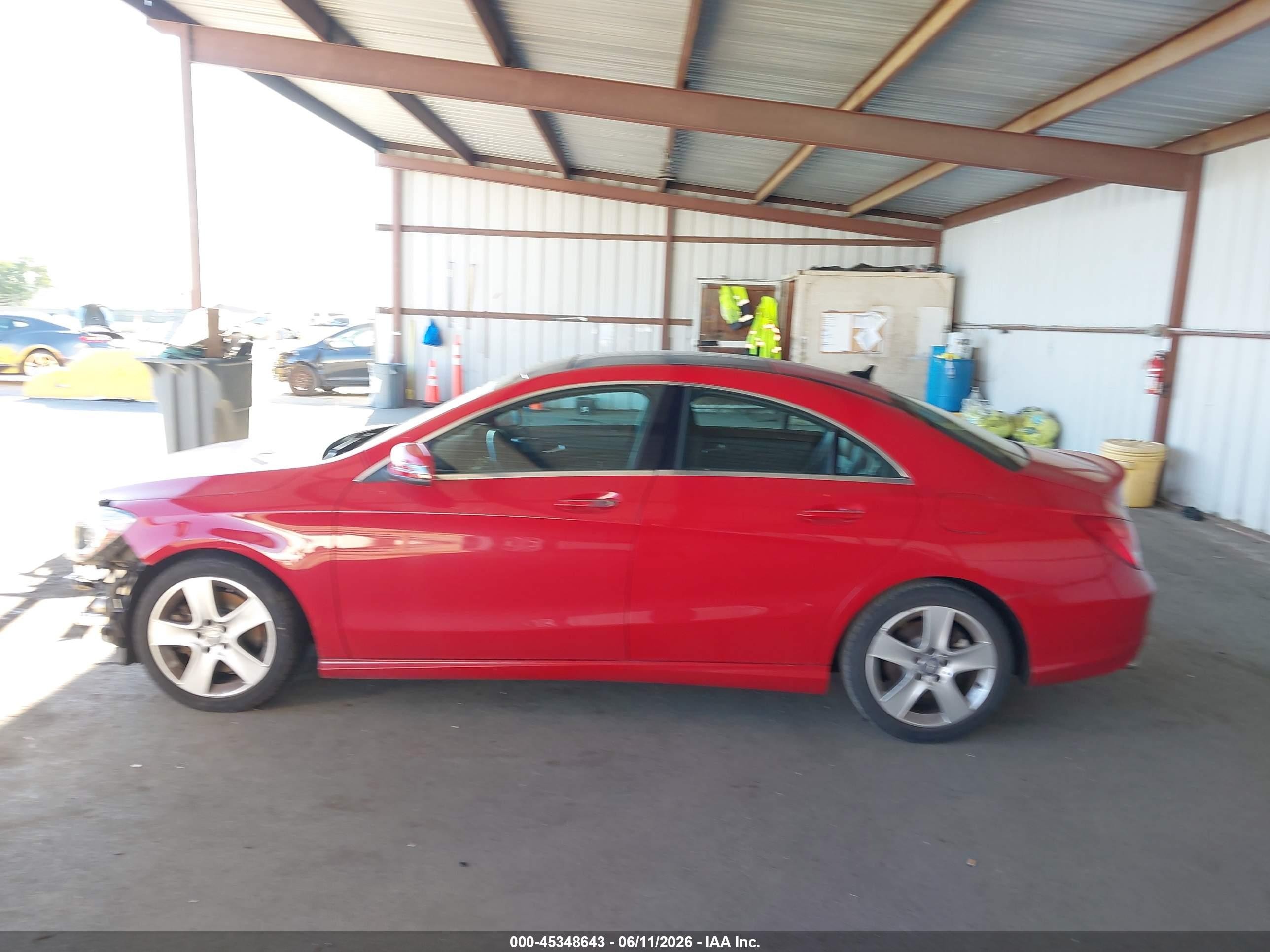 2015 Mercedes-benz Cla 250   Red vin: WDDSJ4EB7FN228683