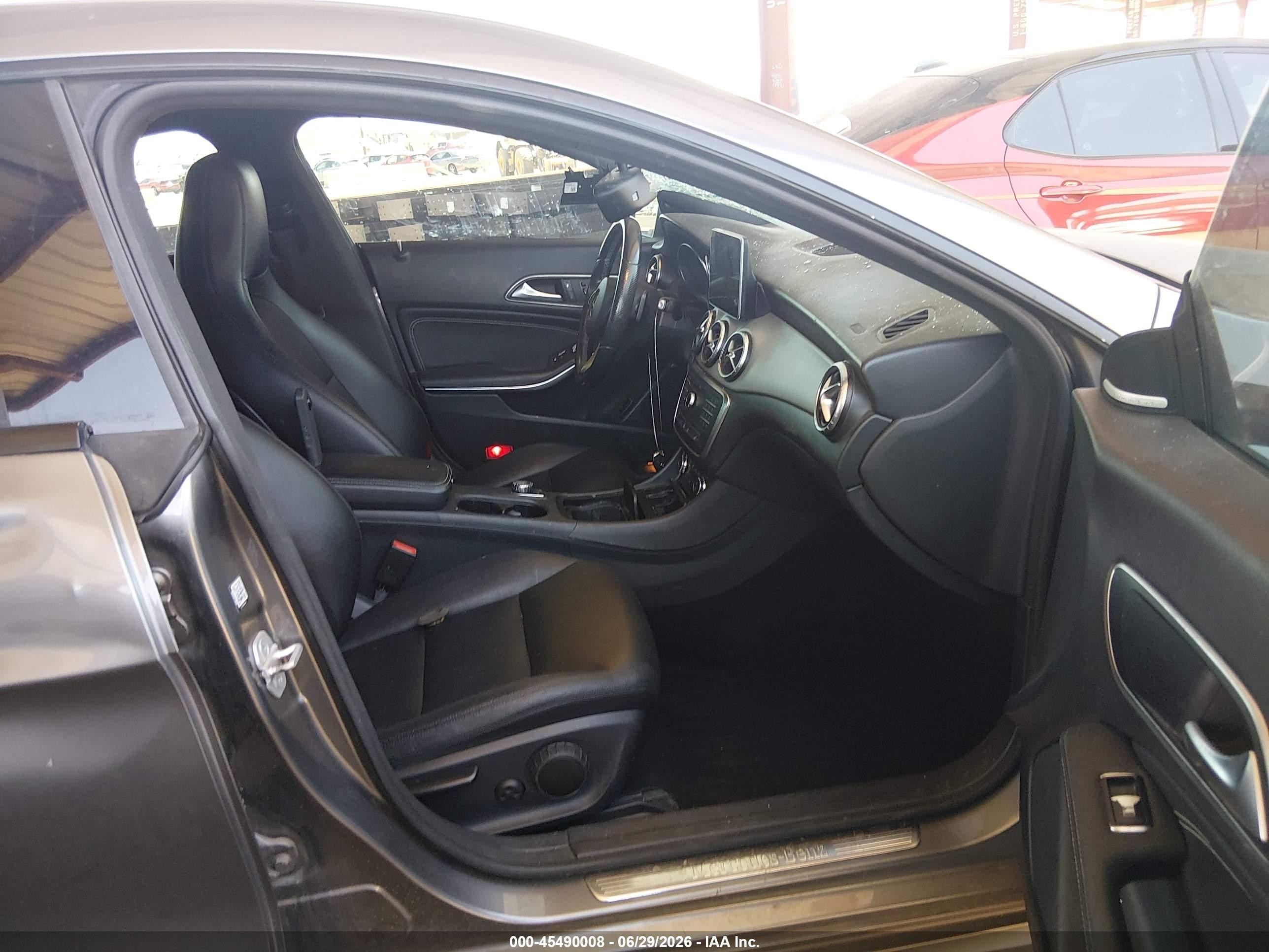 2015 Mercedes-benz Cla 250   Gray vin: WDDSJ4EB7FN271629