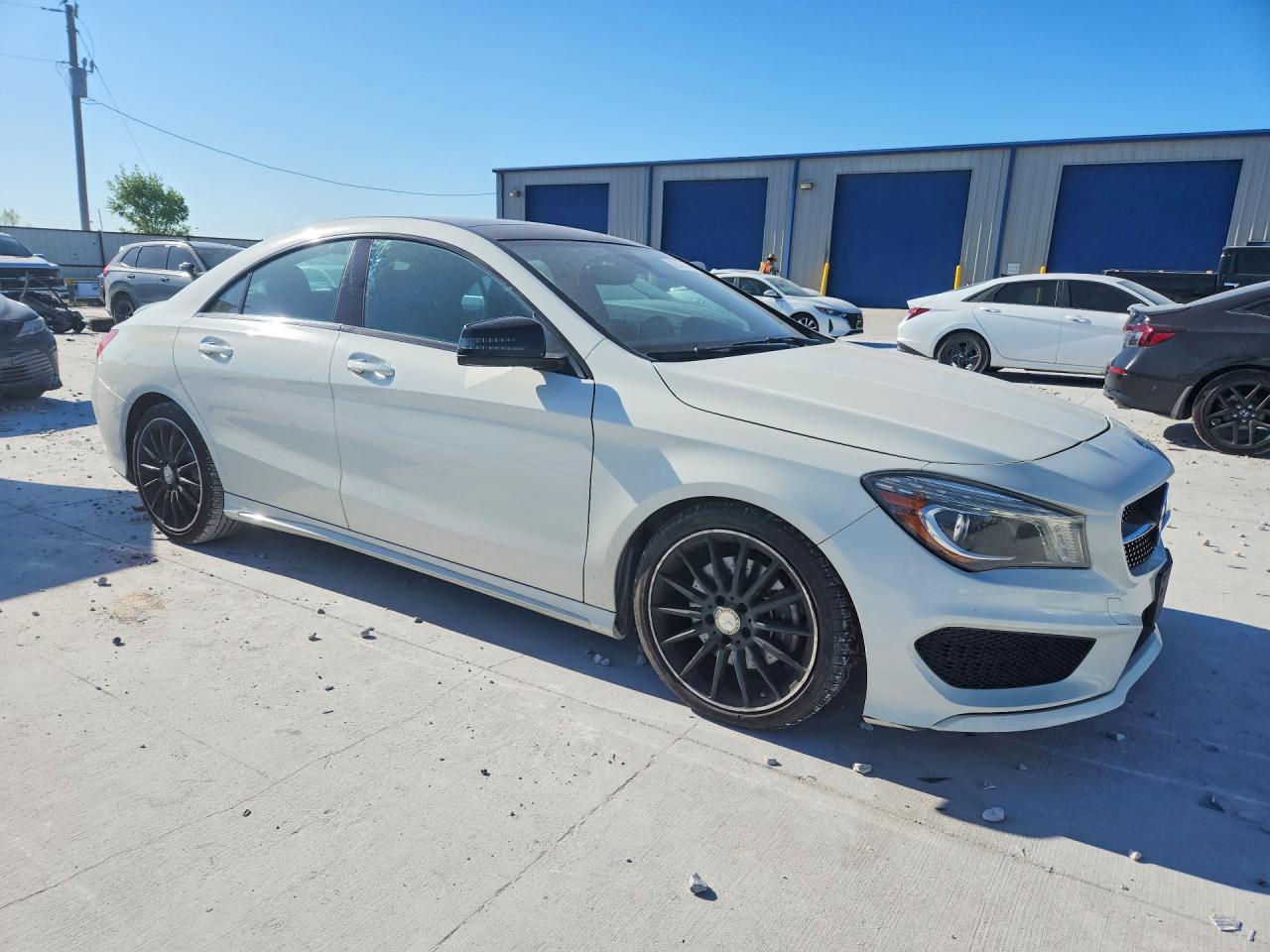 2016 Mercedes-benz Cla 250 White vin: WDDSJ4EB7GN379458