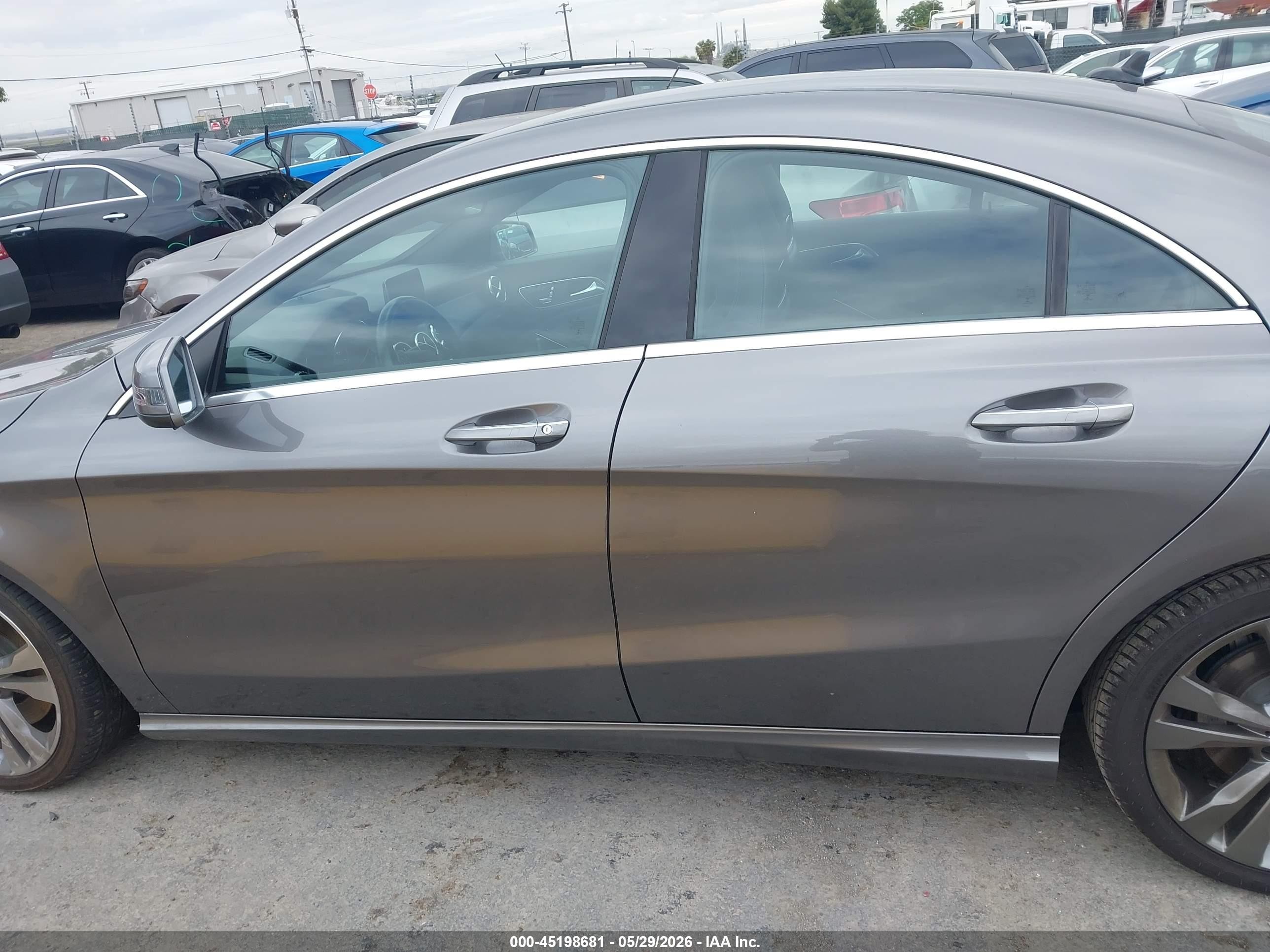 2019 Mercedes-benz Cla 250   Gray vin: WDDSJ4EB7KN699534