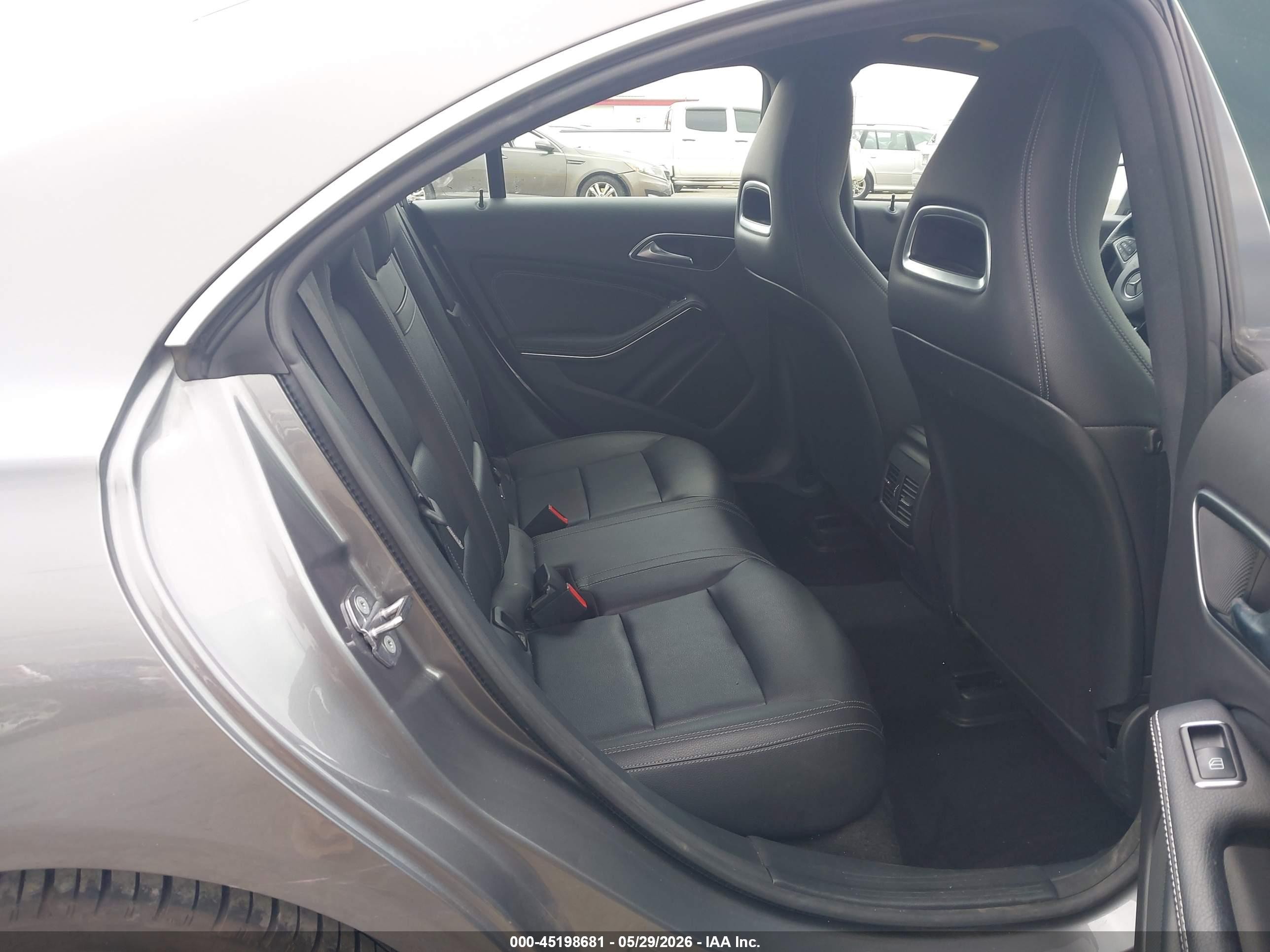 2019 Mercedes-benz Cla 250   Gray vin: WDDSJ4EB7KN699534
