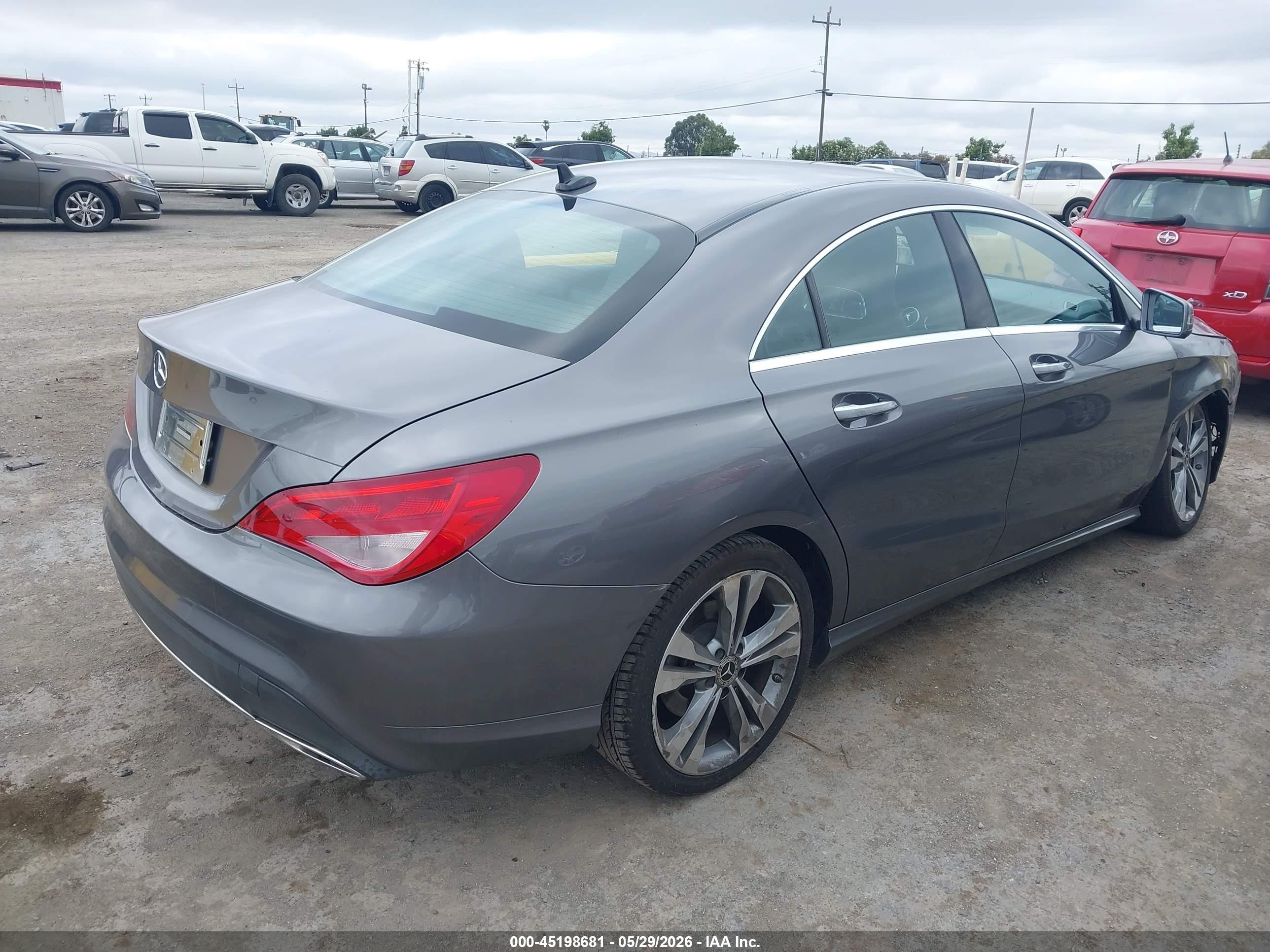 2019 Mercedes-benz Cla 250   Gray vin: WDDSJ4EB7KN699534