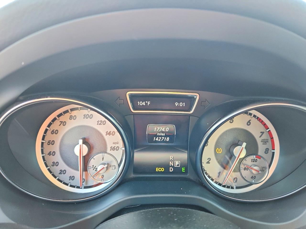 2014 Mercedes-benz Cla 250 Gray vin: WDDSJ4EB8EN025218